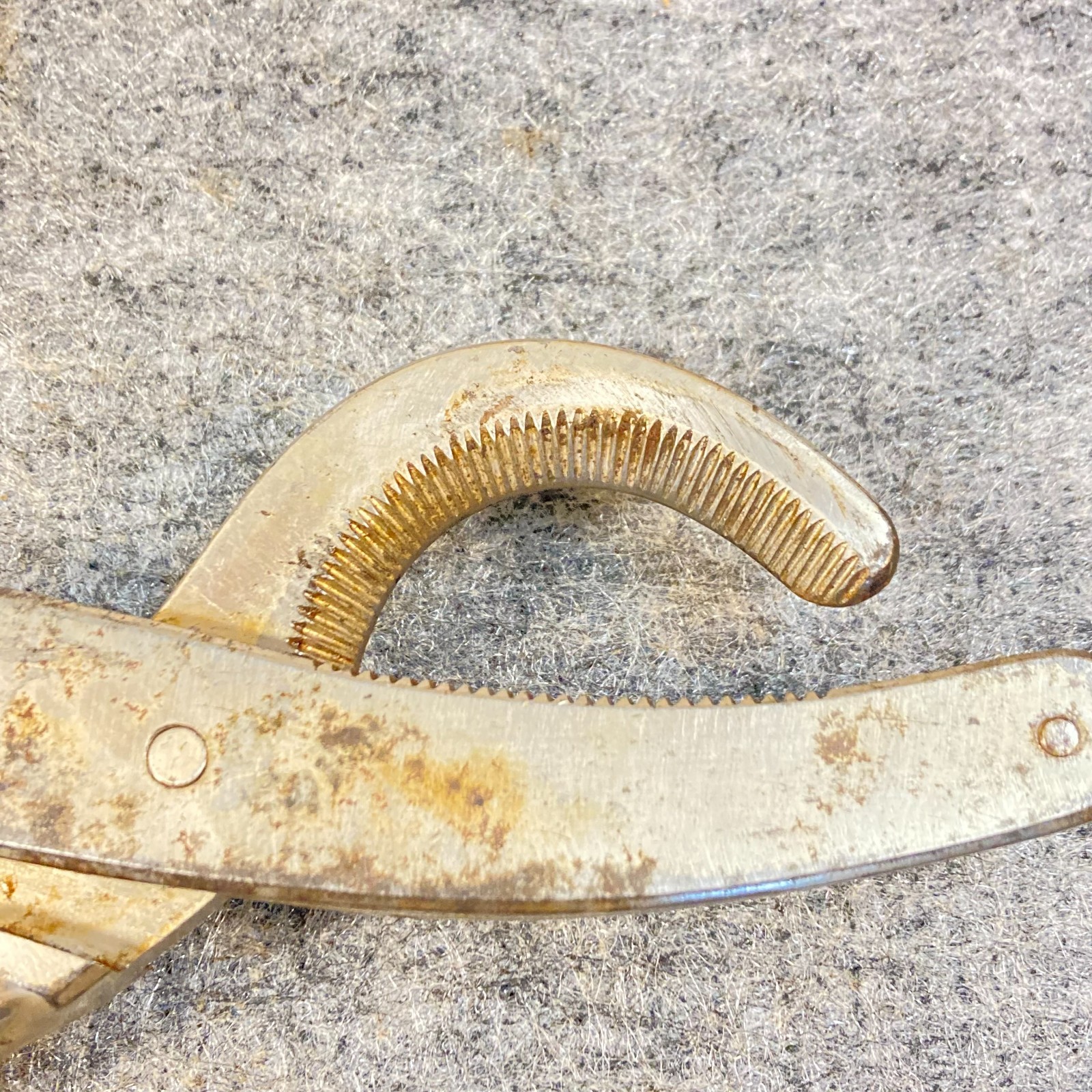 Sharp & Smith Pliers Cutters Serrated Jaw 11"