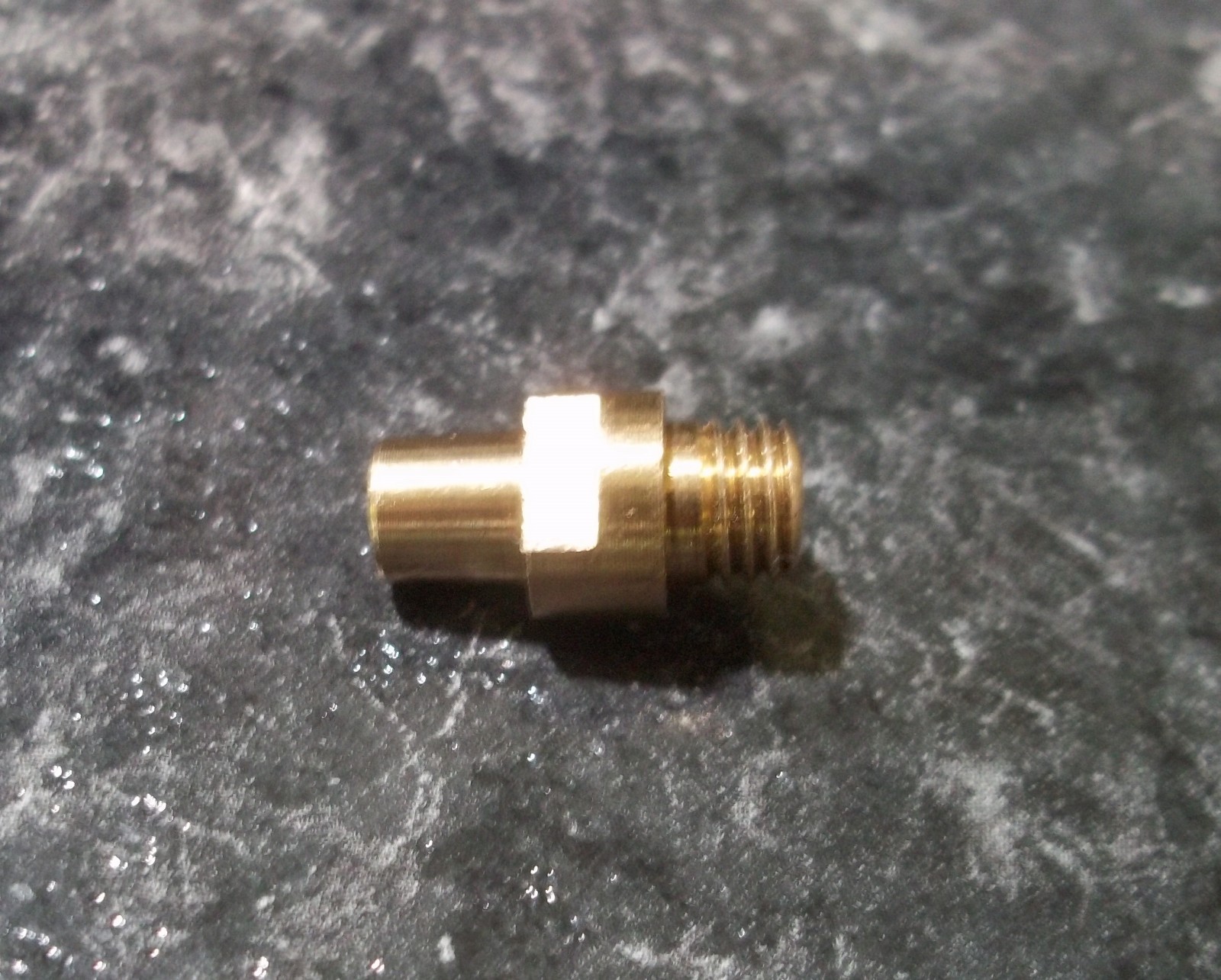 MAGNUM MUSKET CAP NIPPLE - 1/4x28 Threads - Fits Thompson Center Hawken Renegade