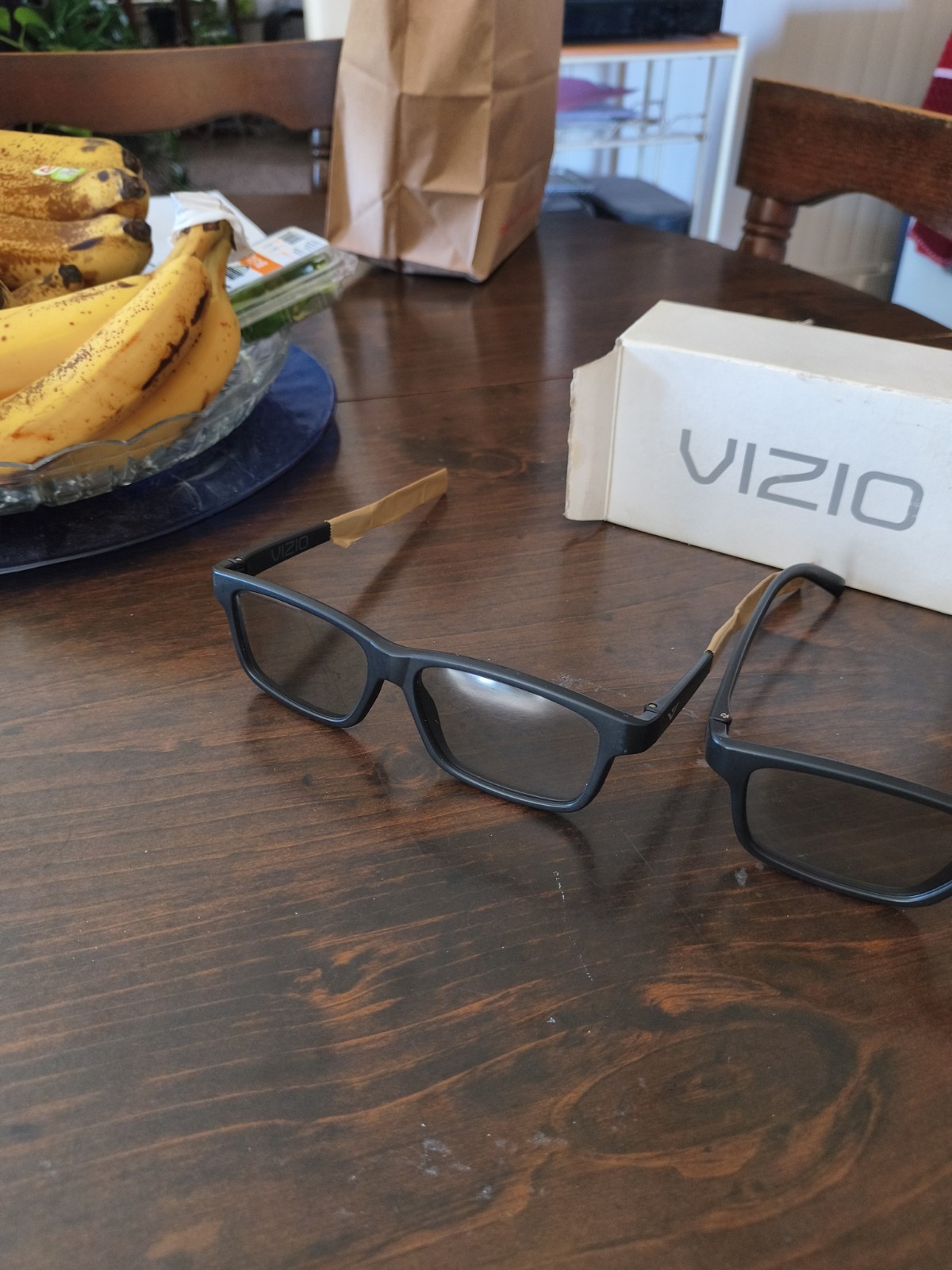 OEM Vizio Remote & 2 Pairs Passive 3D Glasses - For E3D420VX