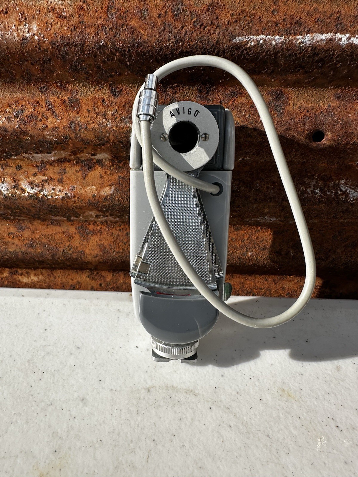 vintage Avigo Crown Pocket Fan Flash Gun With Case -UNTESTED