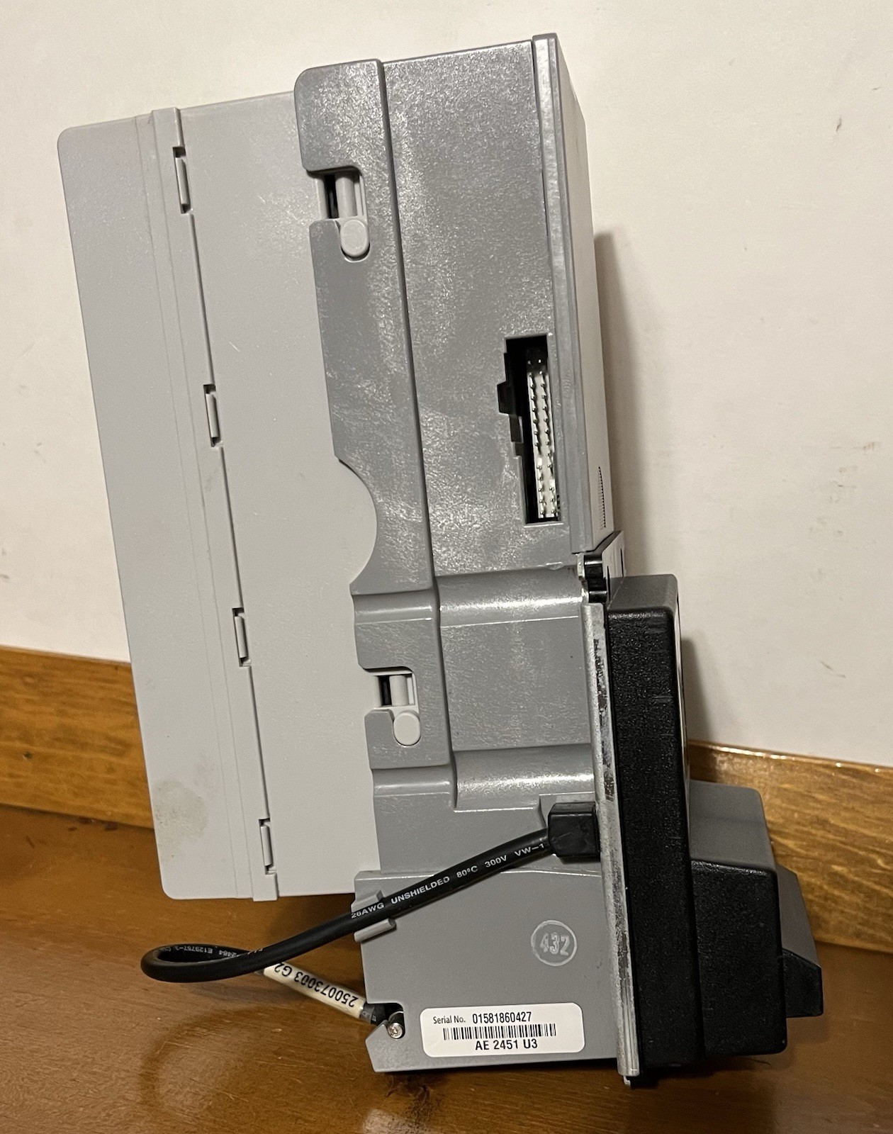 MARS AE2400 Series 2000 Bill Acceptor Arcade Vending Machine + Stacker Magazine
