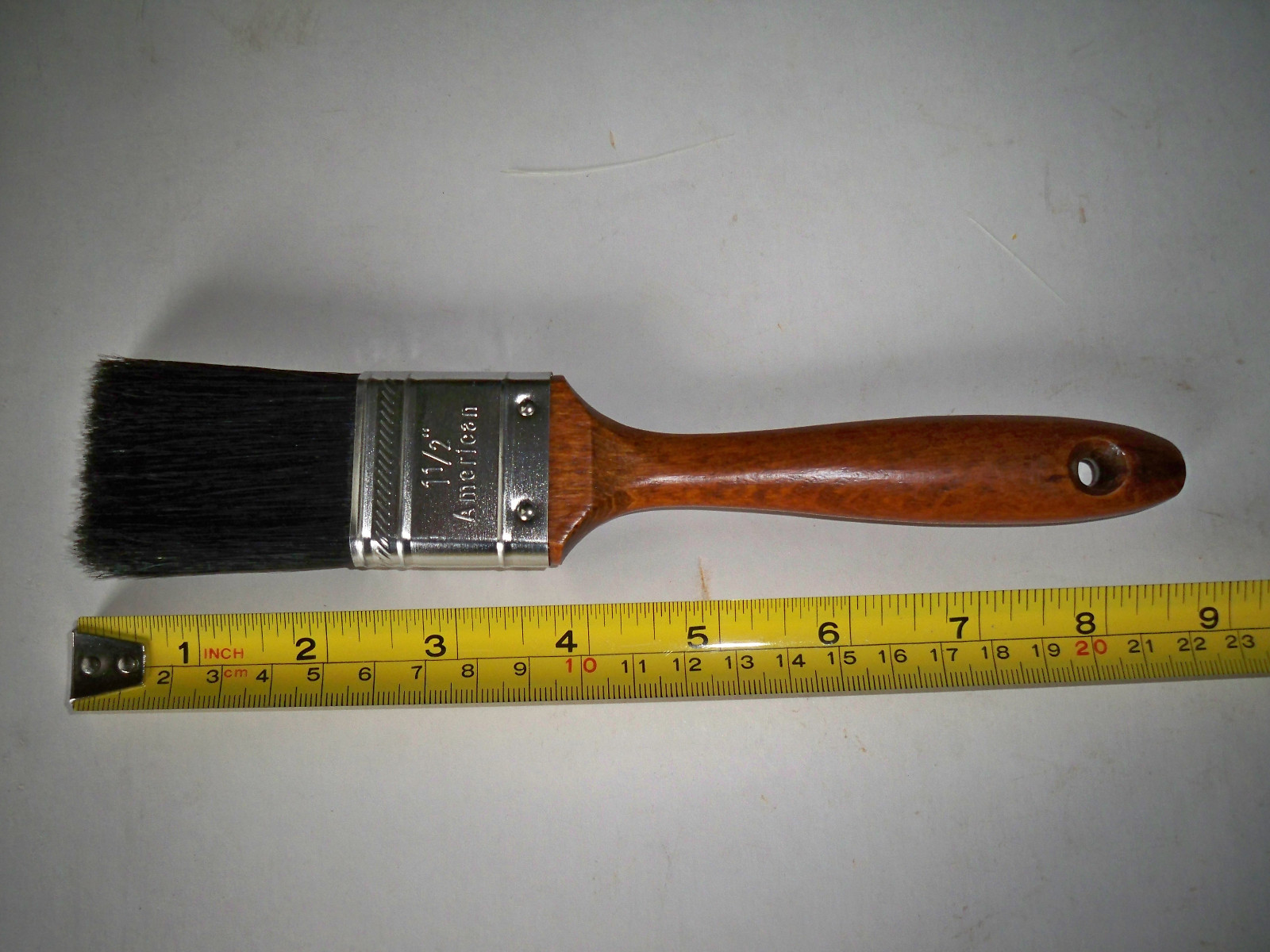 1-1/2  inch  CHINA BRISTLE PAINT BRUSH    WOOD HANDLE