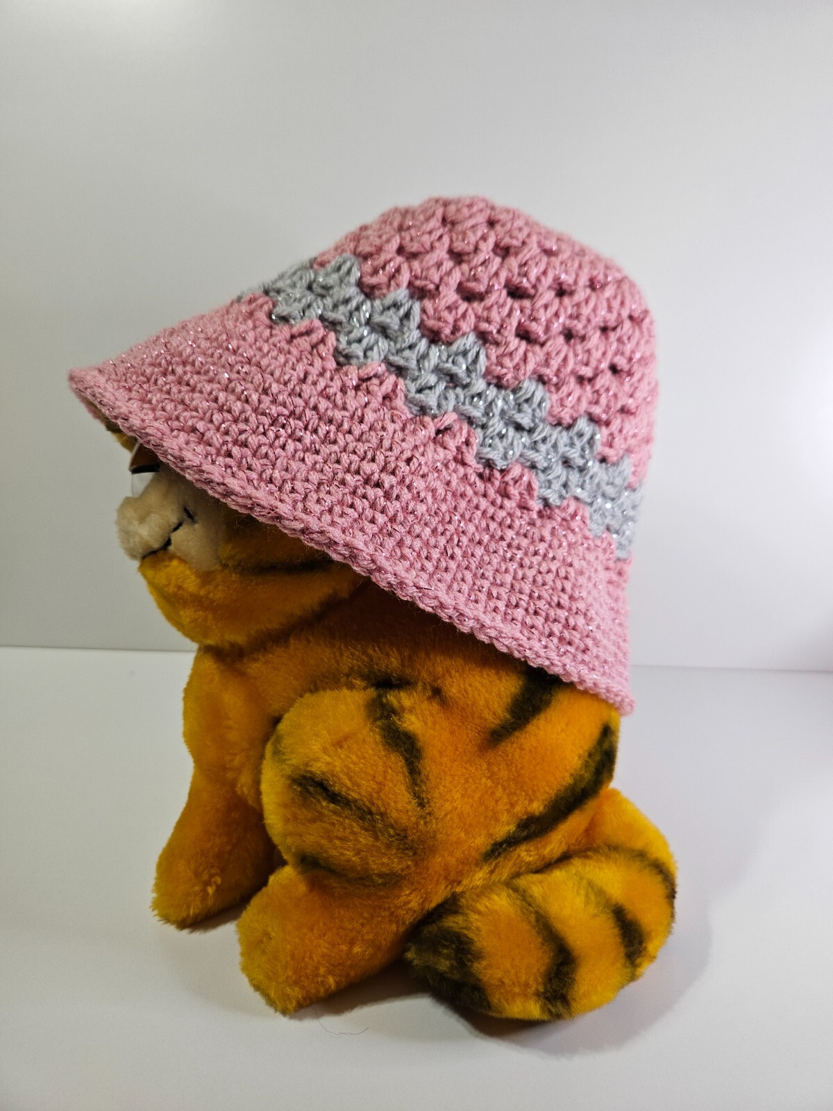 Crochet Bucket Hat Cloche Granny Square Sparkle Acrylic Yarn Festival Adult New