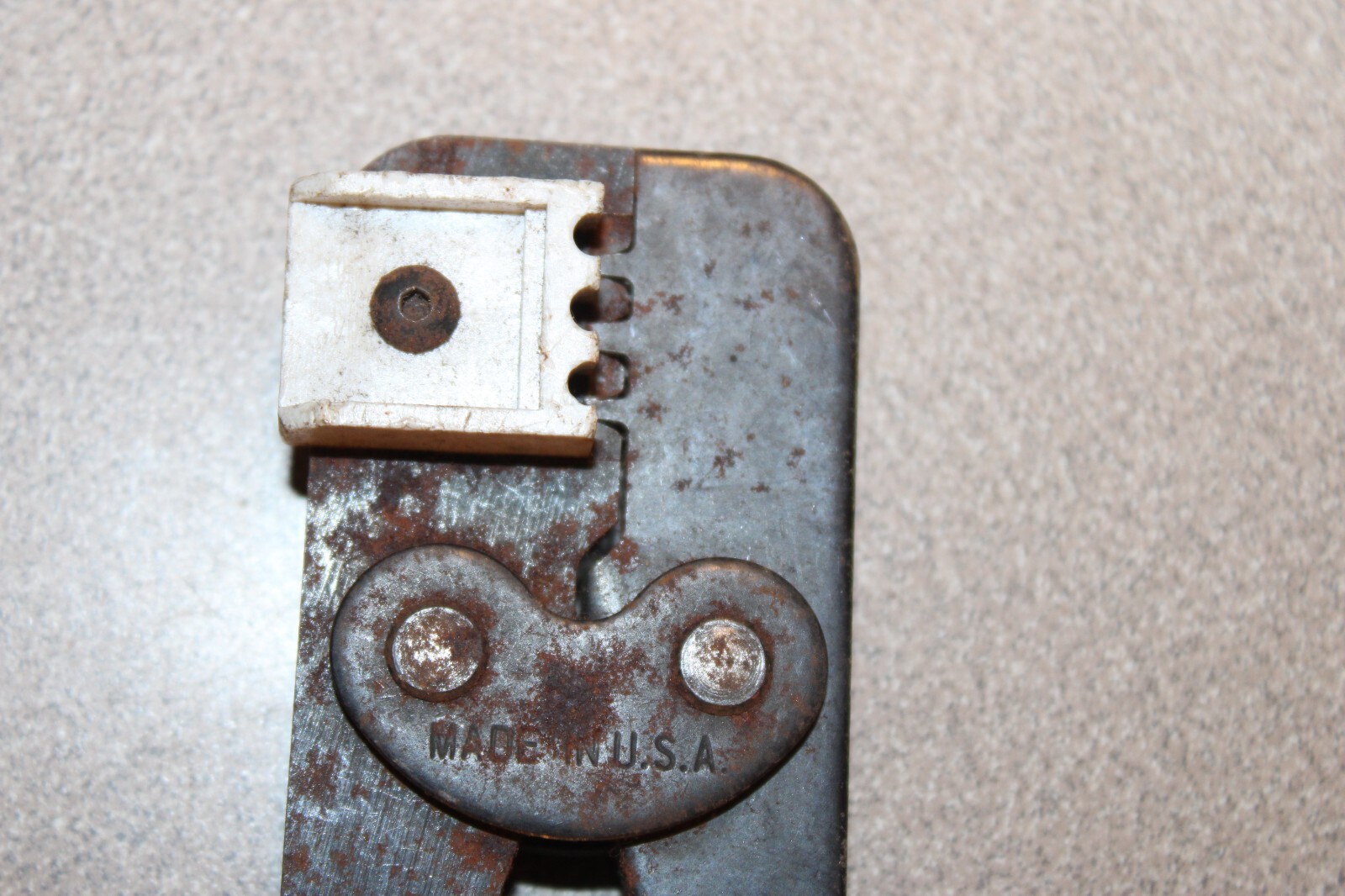 Black Box Corp FT012 V.35 And M/50 Crimp Tool