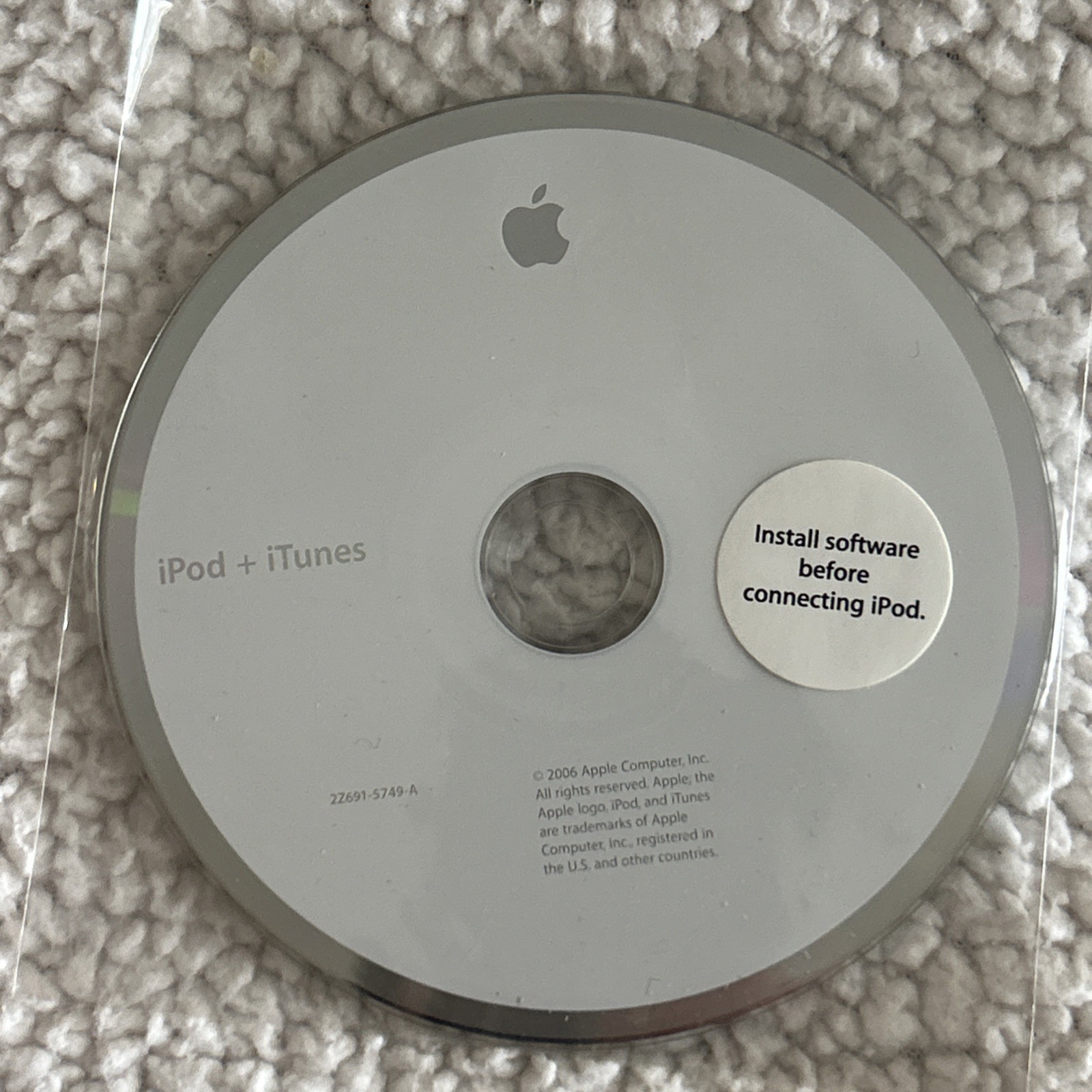 2006 APPLE iPod + iTunes Installation Software CD - Fast Shipping