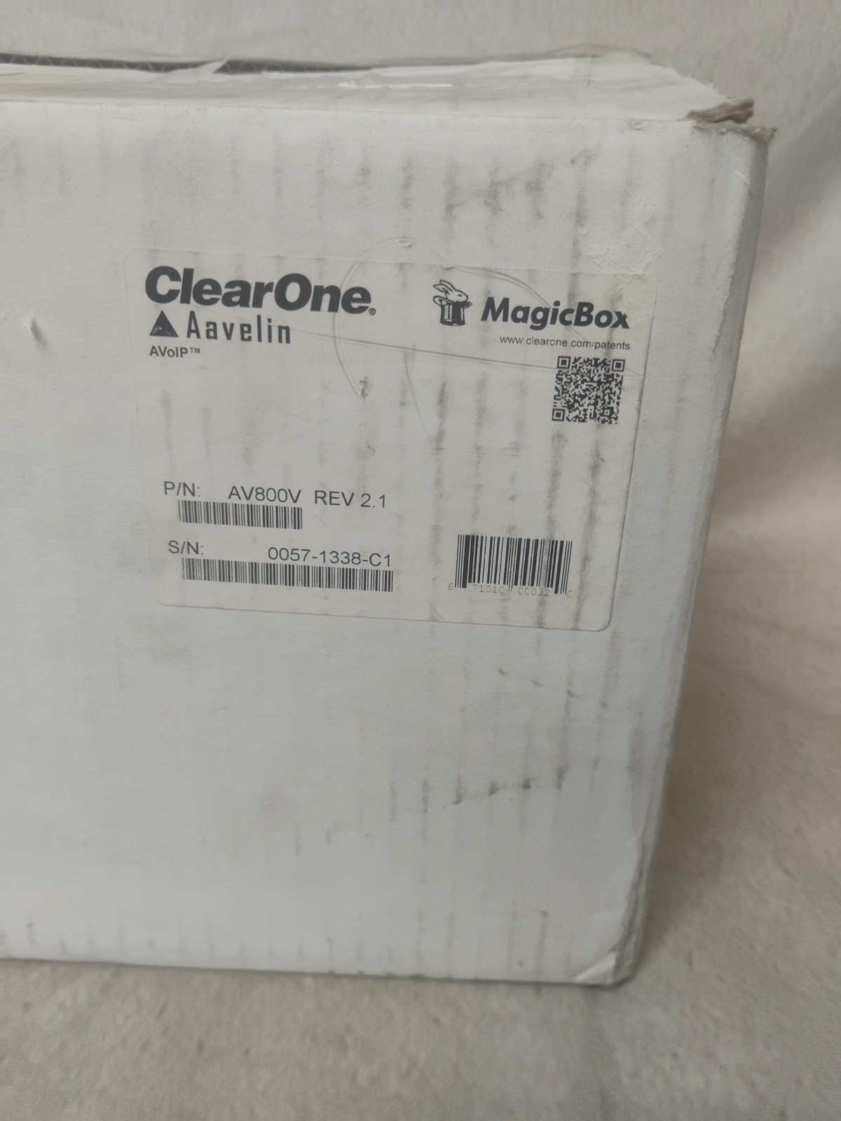 ClearOne MagicBox Aavelin AVoIP, AV800V