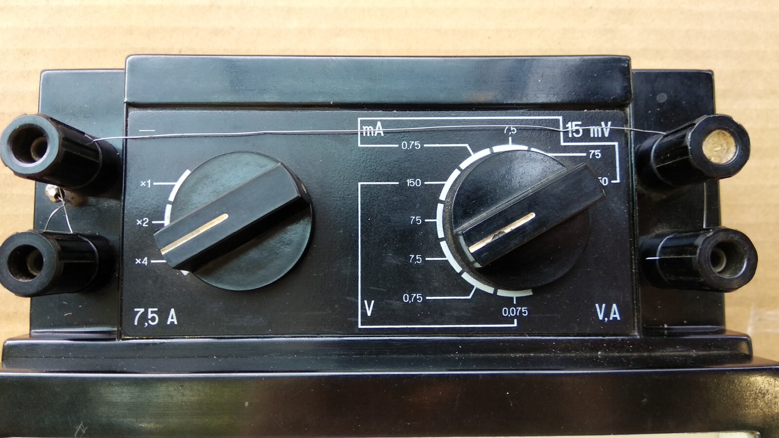 Vintage soviet analog device Voltmeter Ammeter Voltammeter M2018 Bakelite USSR