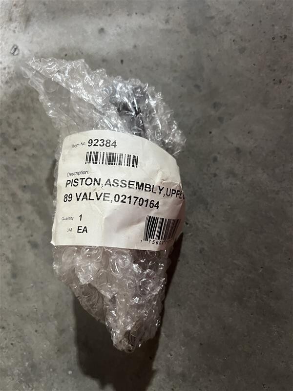 89 UF Piston