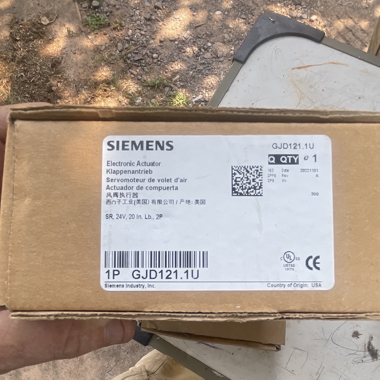 Siemens GJD121.1U (MPN GJD121.1U) Spring Return Damper Actuator 24V