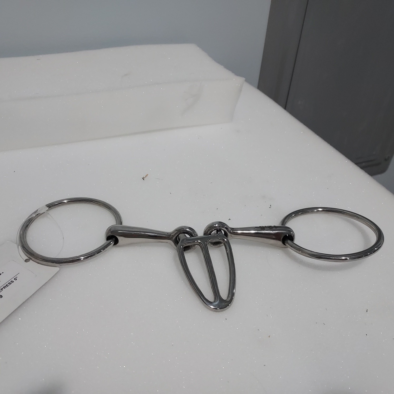stainless tonque snaffle bit; 5"