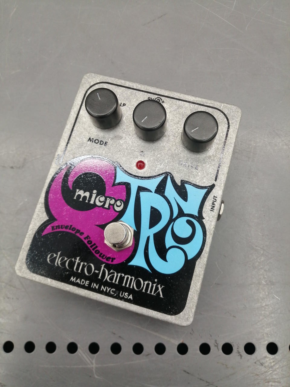 ELECTRO-HARMONIX MICRO Q-TRON Effects Pedal