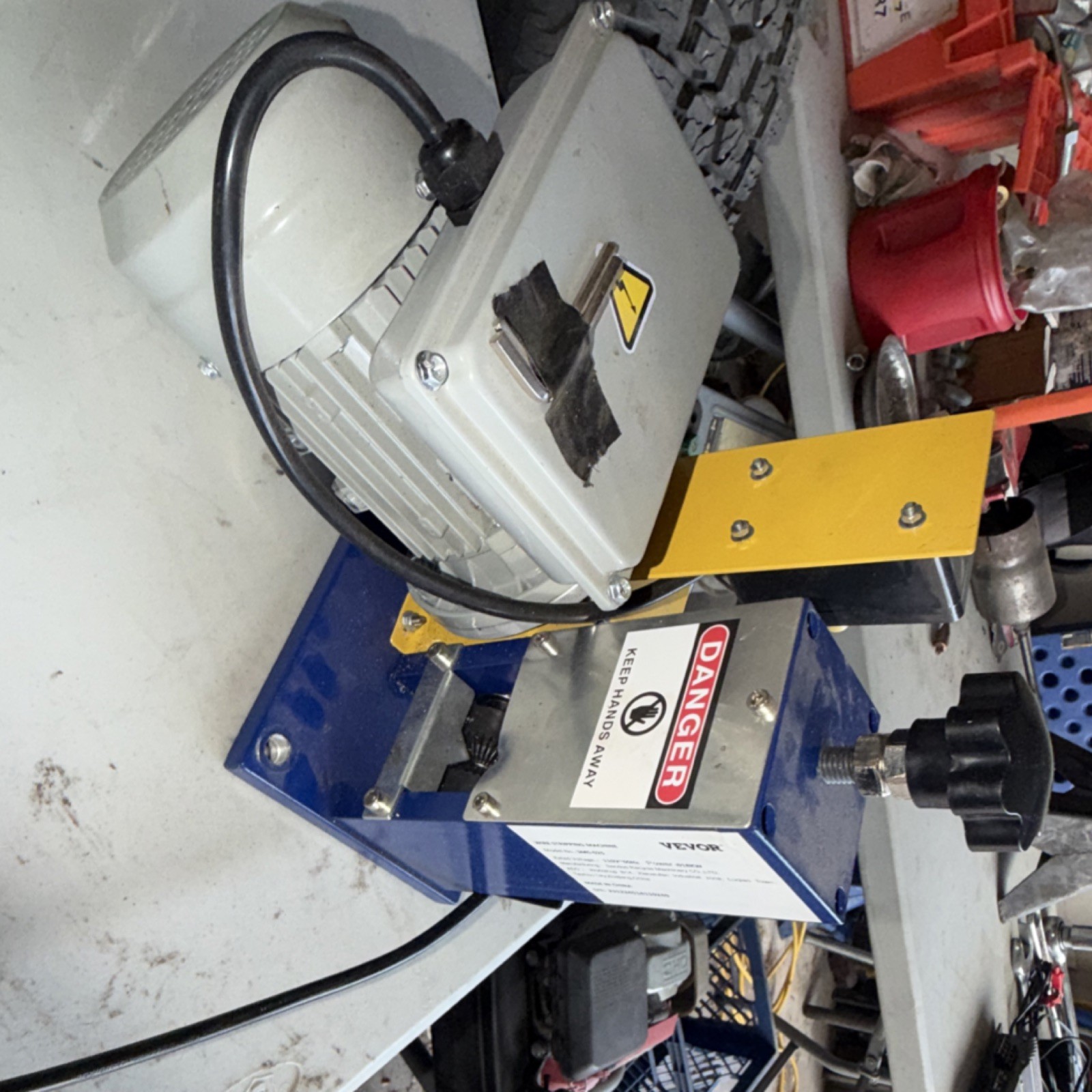 VEVOR SMS-025 Wire Stripping Machine 0.18kW 50Hz Model SMS-025