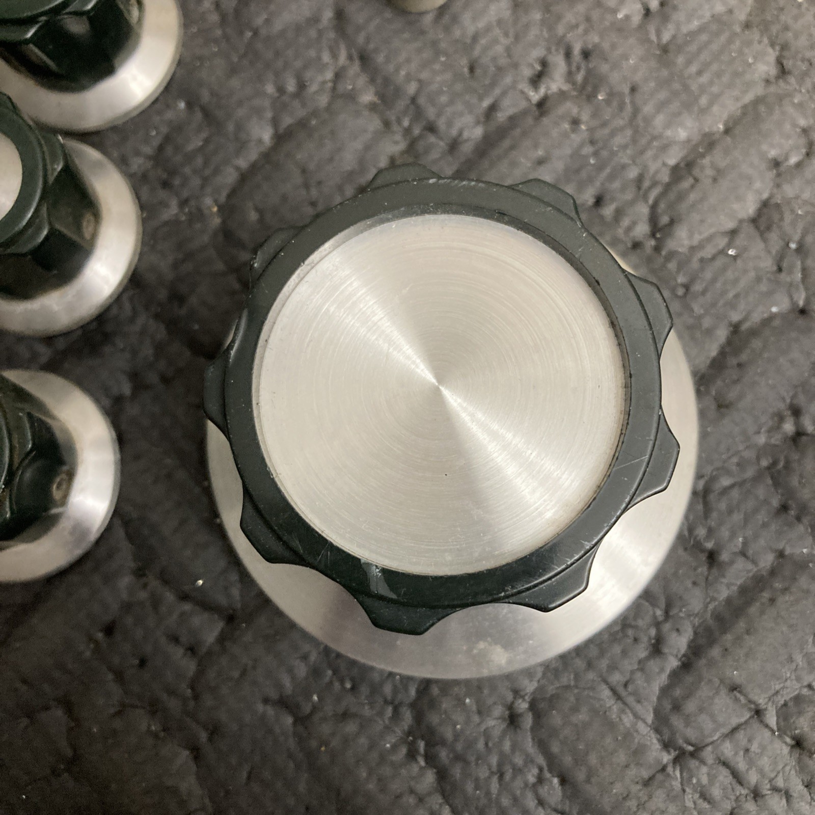 Heathkit SB-303 Knobs