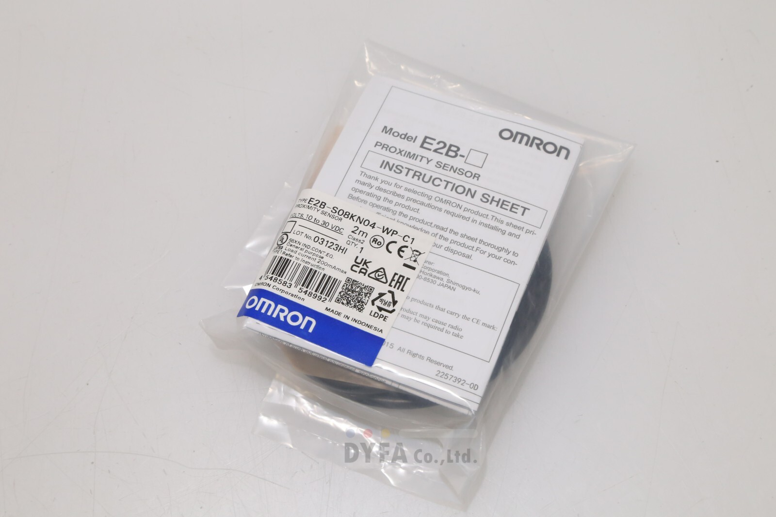OMRON Genuine New Surplus E2B-S08KN04-WP-C1 2M Proximity Sensor SEN-I-2409=F111