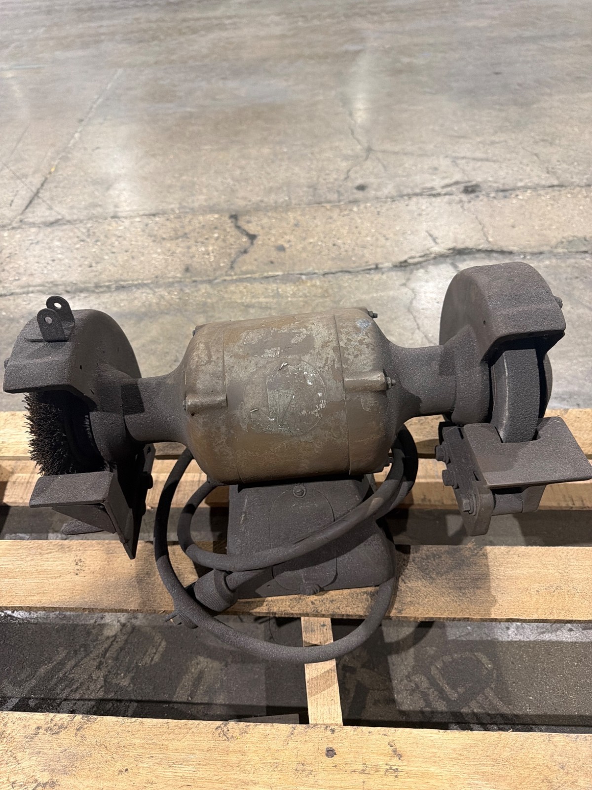 Dual Wheel Pedestal Grinder USED