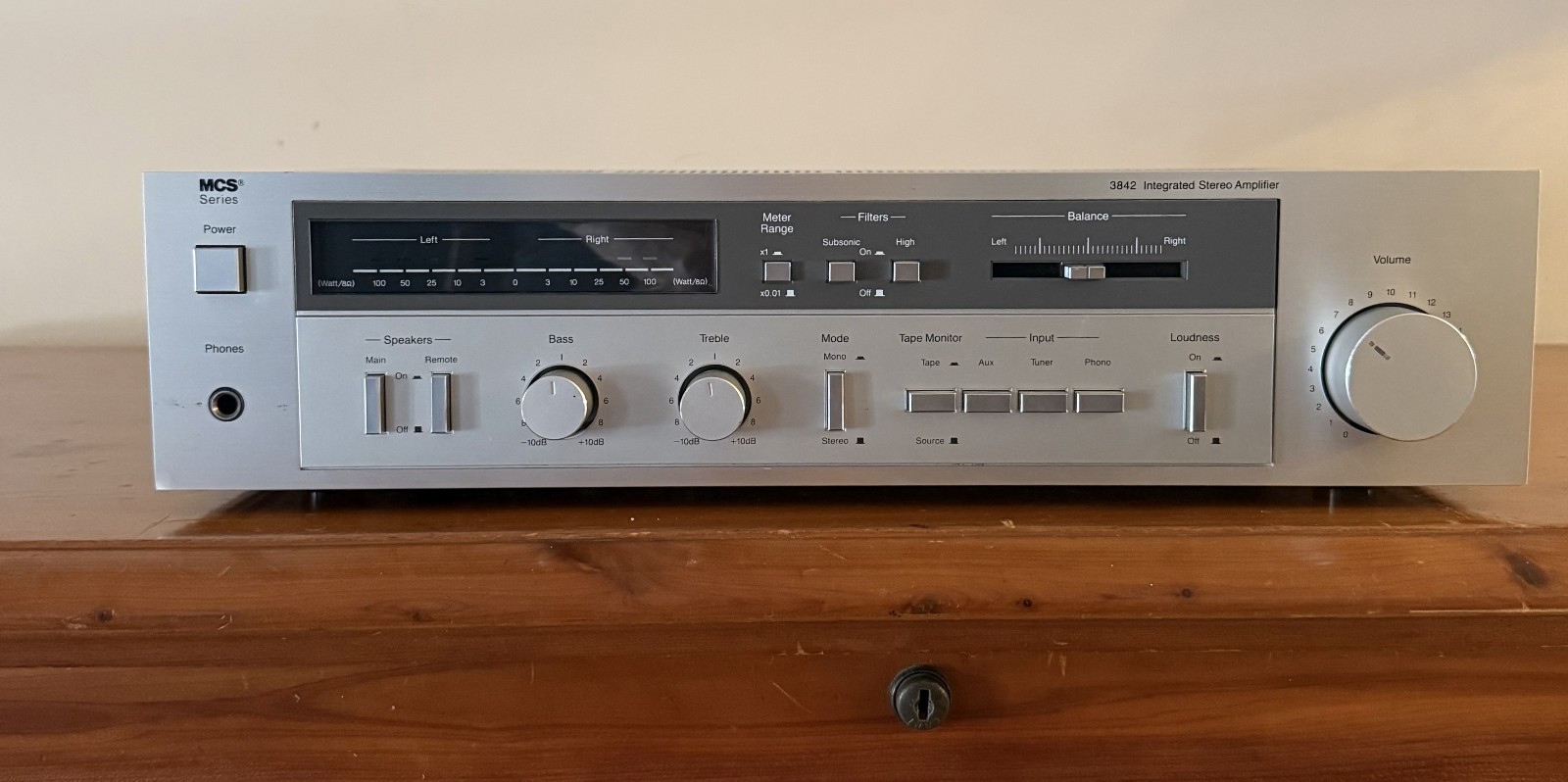 MCS 3842 Integrated Amplifier