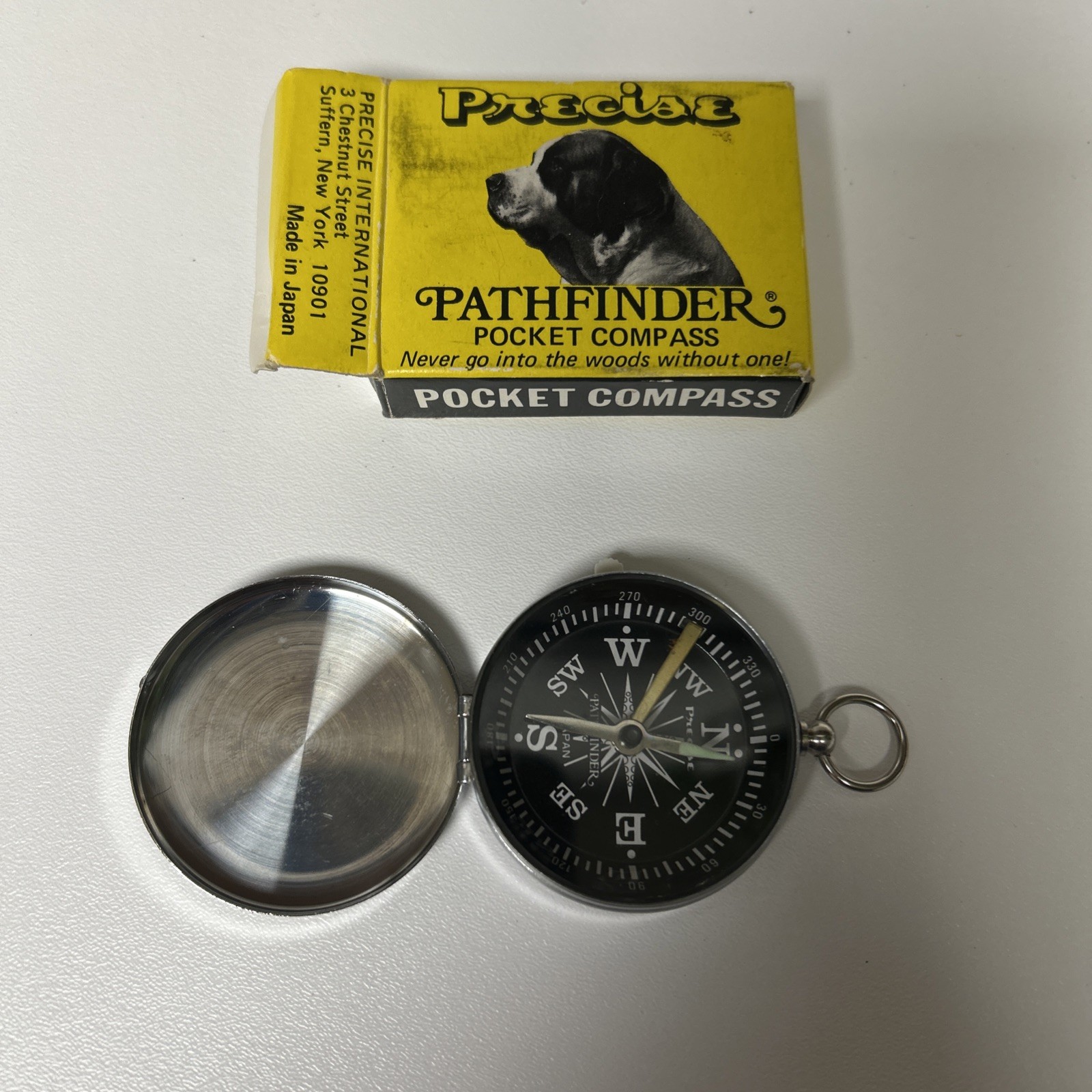 Vintage Precise Pathfinder Pocket Compass w Box Made in Japan Model 23206
