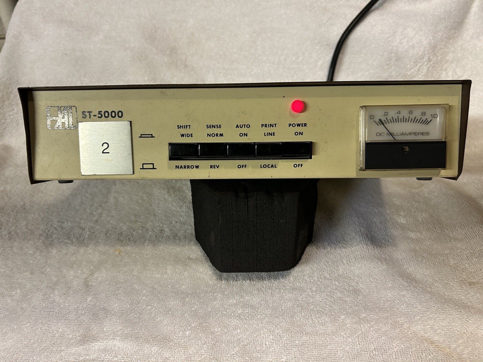 HAL Communication ST-5000 FSK Demodulator Keyer RTTY Vintage Ham Radio POWERS UP