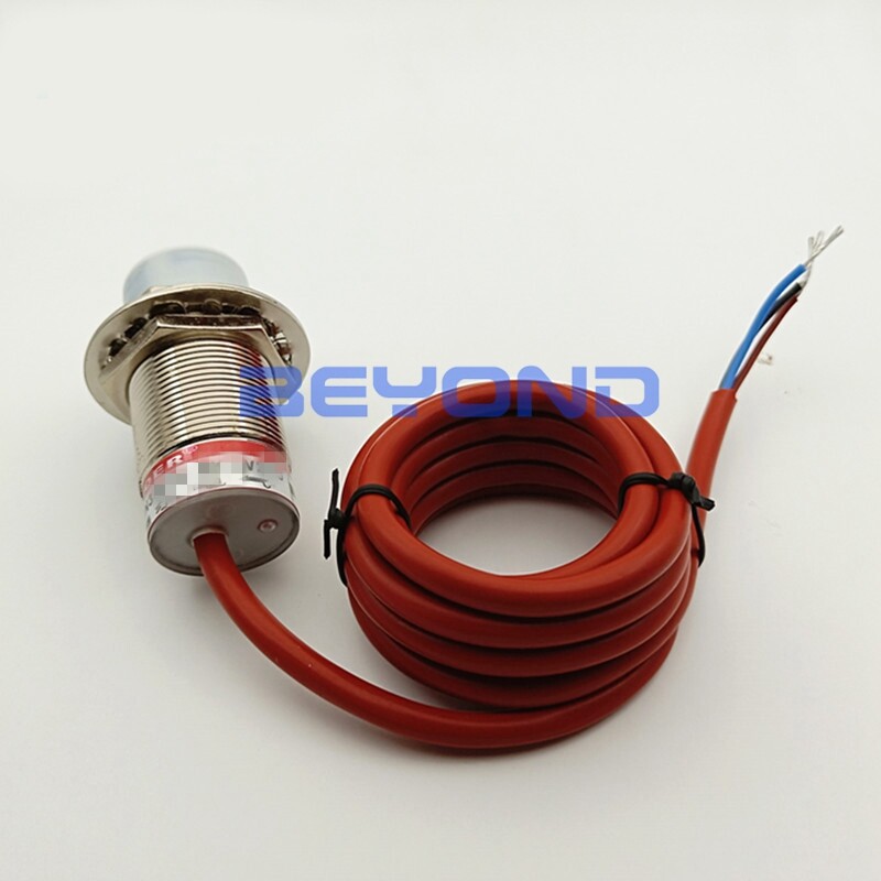 1PC NEW FOR Inductive proximity switch sensor MN30-15-ZK-W200