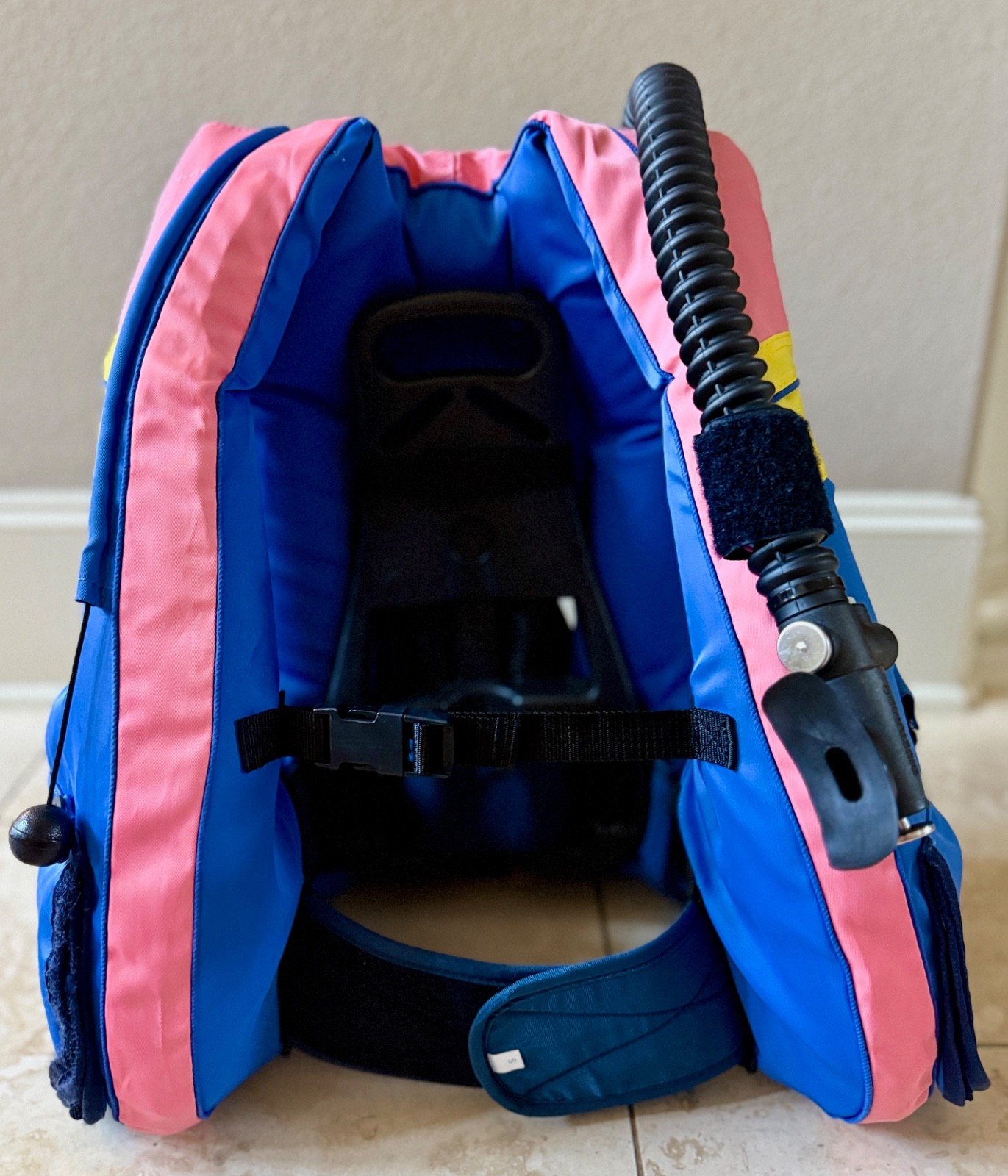 TUSA Scuba Diving BCD Buoyancy Compensator Vest Size Small