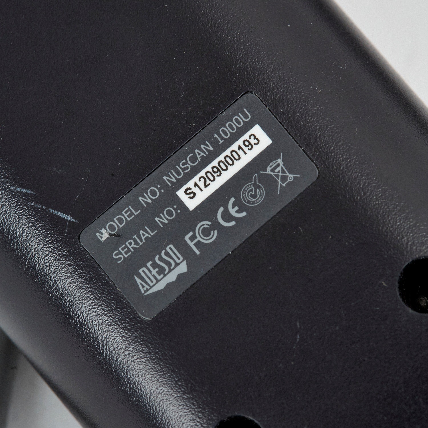ADESS0 NUSCAN 1000U Black USB Barcode Scanner Reader