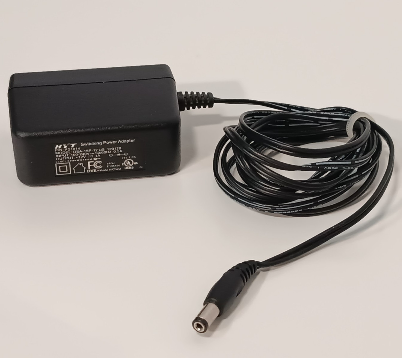 HYT DSA-15P-12 US 120120 Switching Power Adapter PS1014 , 100-240VAC, 50/60Hz