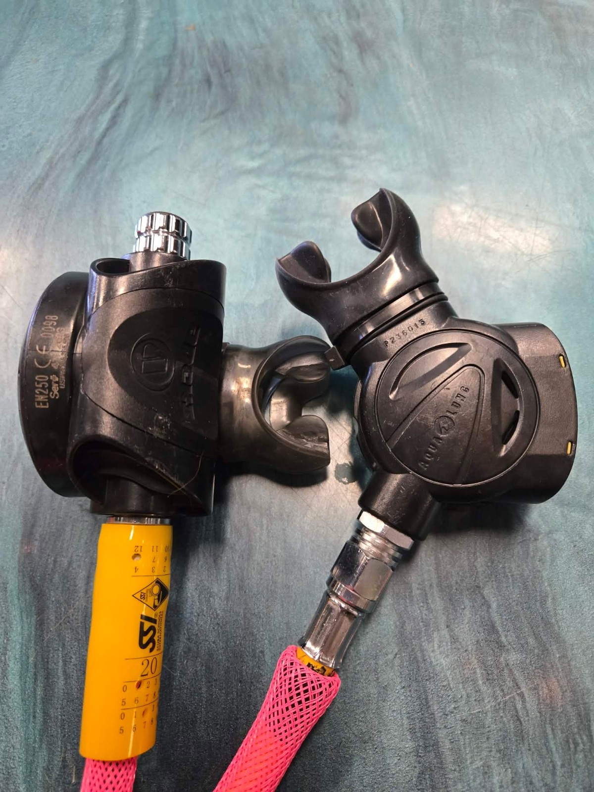 Apeks ATX50 regulator set