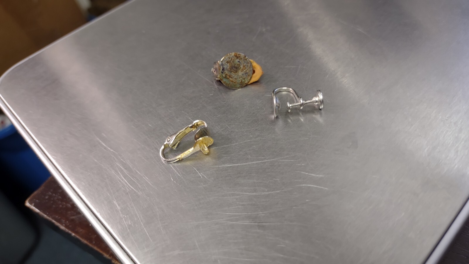 Lot Of 3 Different Earring Backs - 3 Clip On, 1 Screw Back
