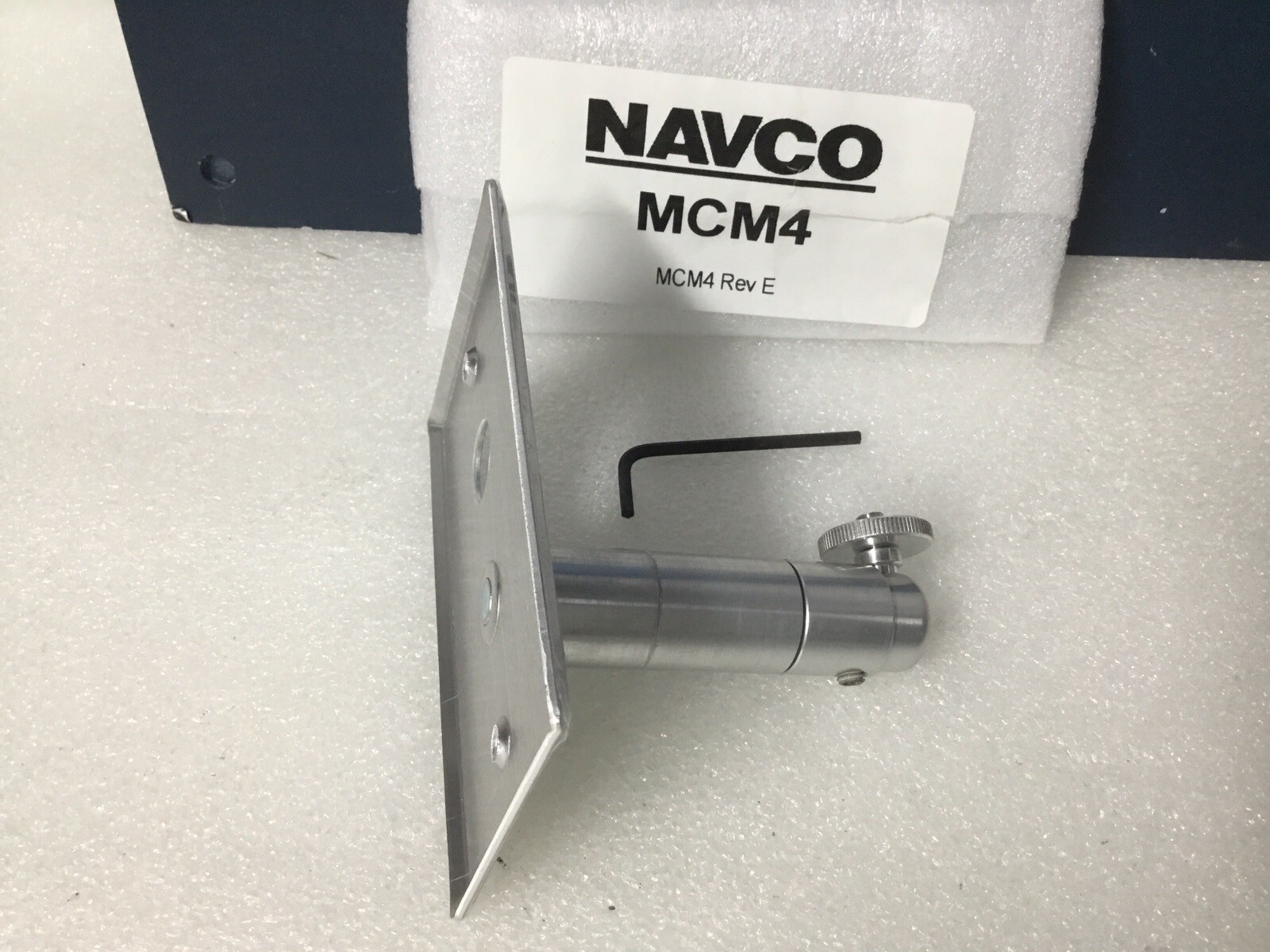 3" Tall NAVCO MCM4 Wall / Ceiling Mount Stand With Plate Security Camera NEW!