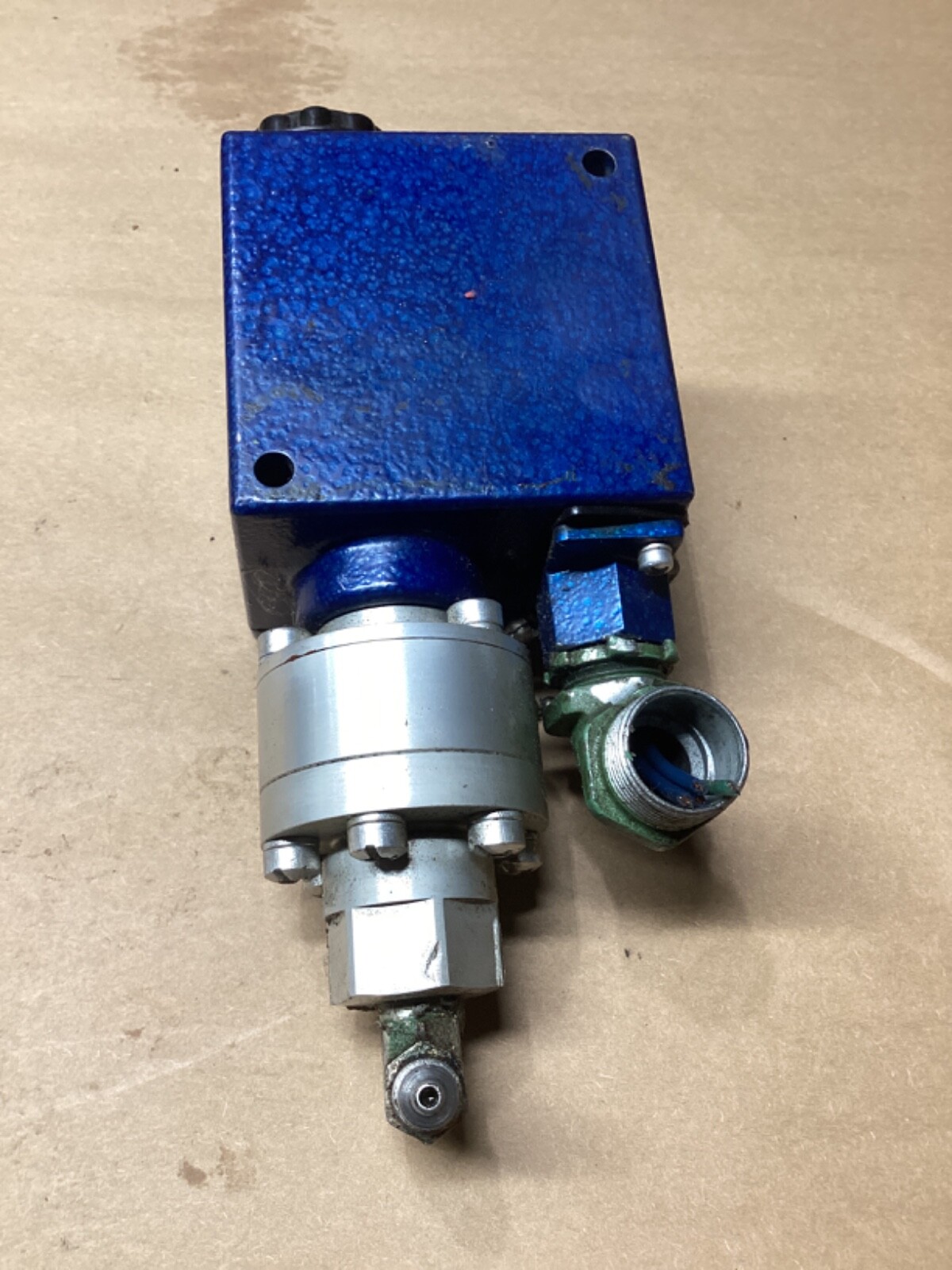 ITT NEO-DYN DIFF. PRESSURE SWITCH 160P4S147 MFR98087 #112G80PR7