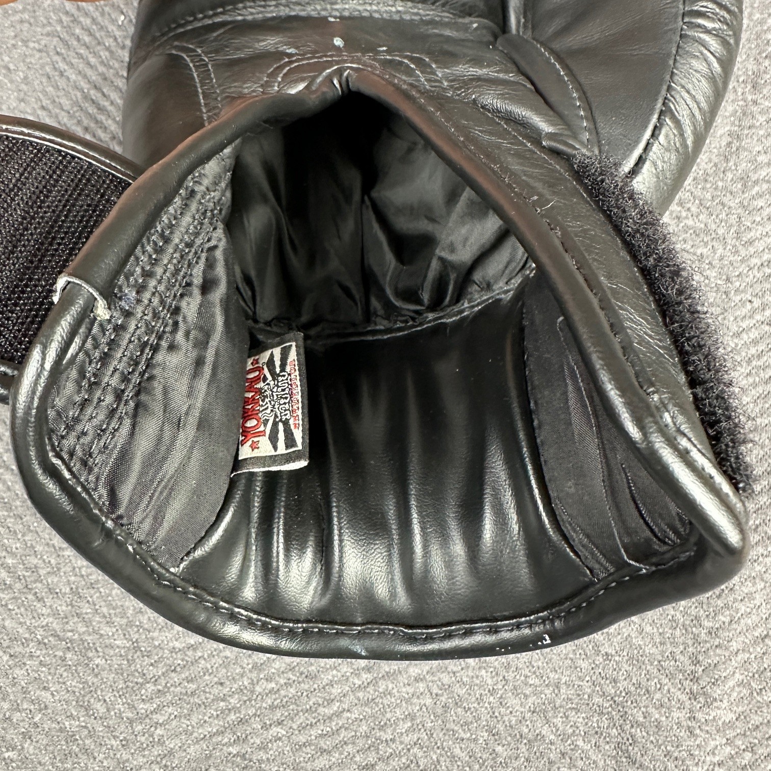 Yokkao Muay Thai Breathable Boxing Gloves 12oz Leather Thailand Right Hand ONLY
