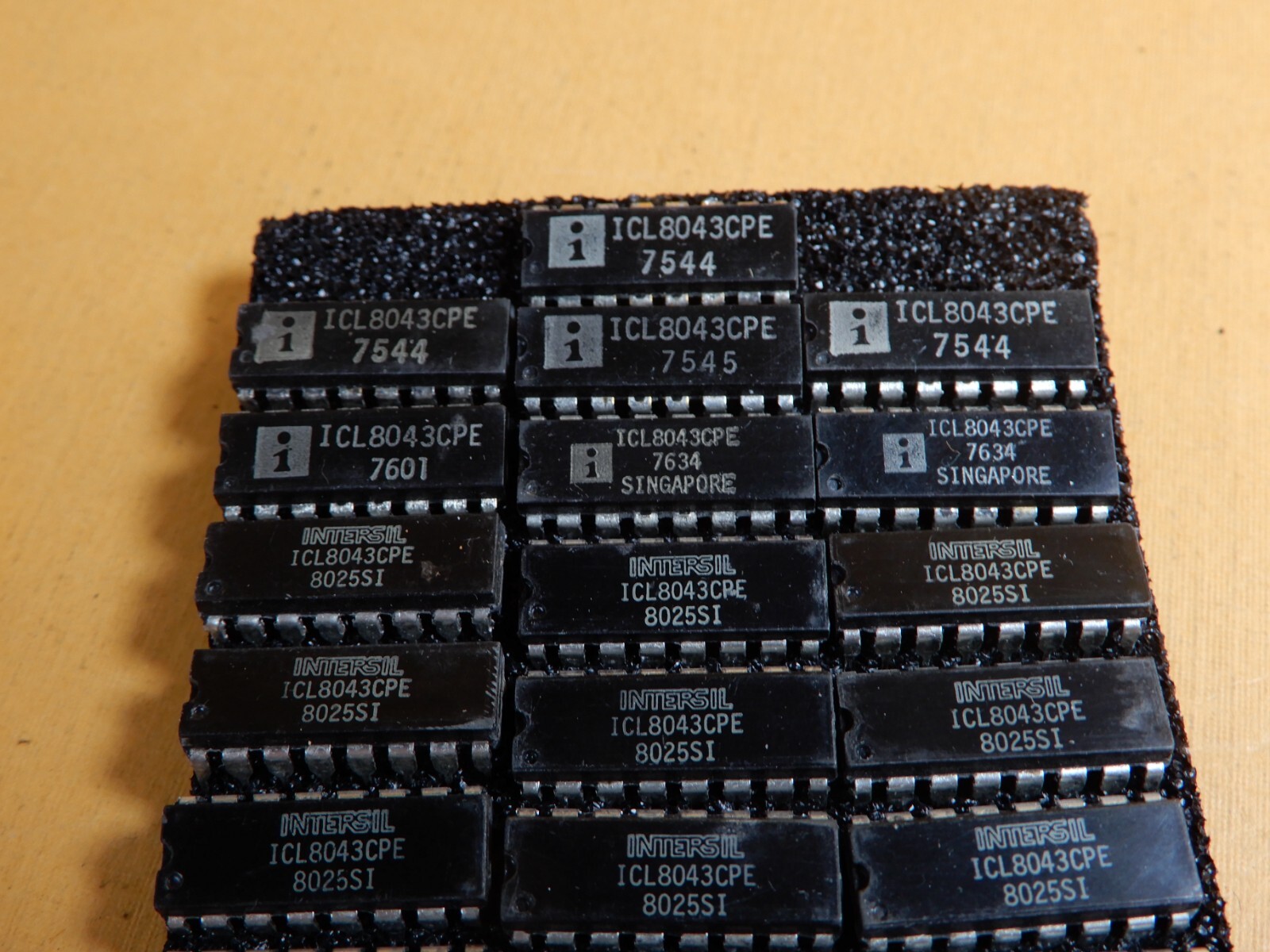 Intersil ICL8043CPE Operational Amplifier IC's Qty 34 NOS