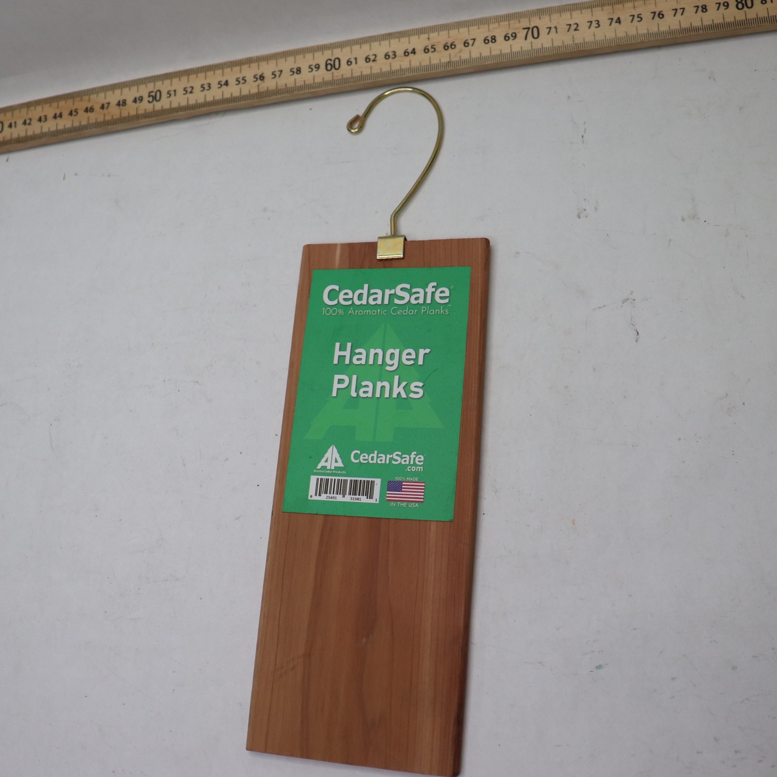 (1-Pk) Cedar Safe Hanger Planks 3 W. x 9L. x .31 D. 319
