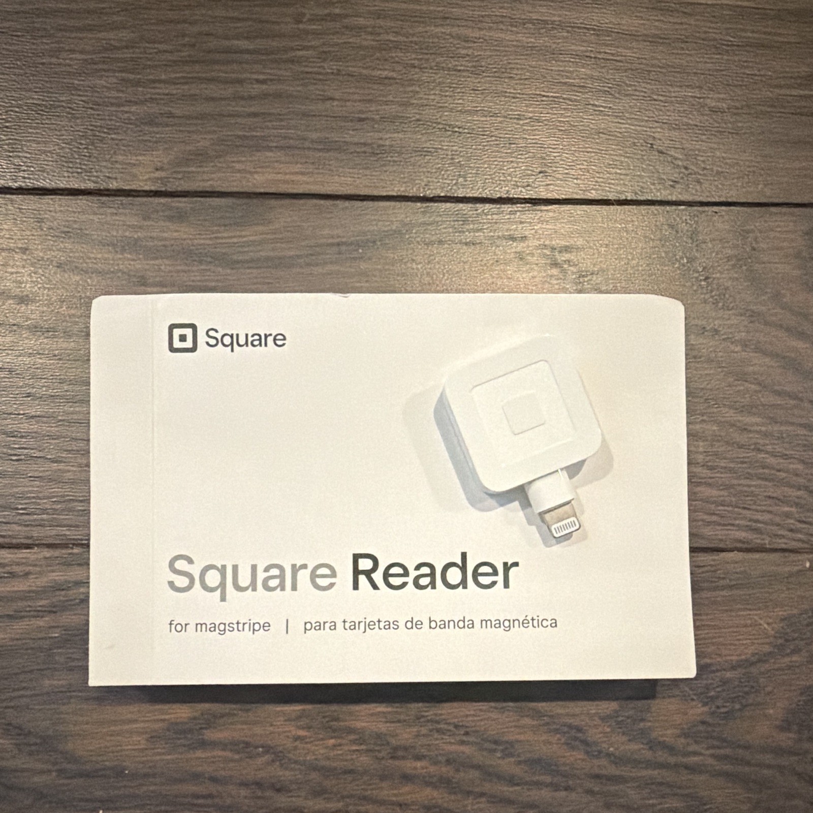 Square Reader for Magstripe Lightning Credit Card Reader for iPhone, Wired