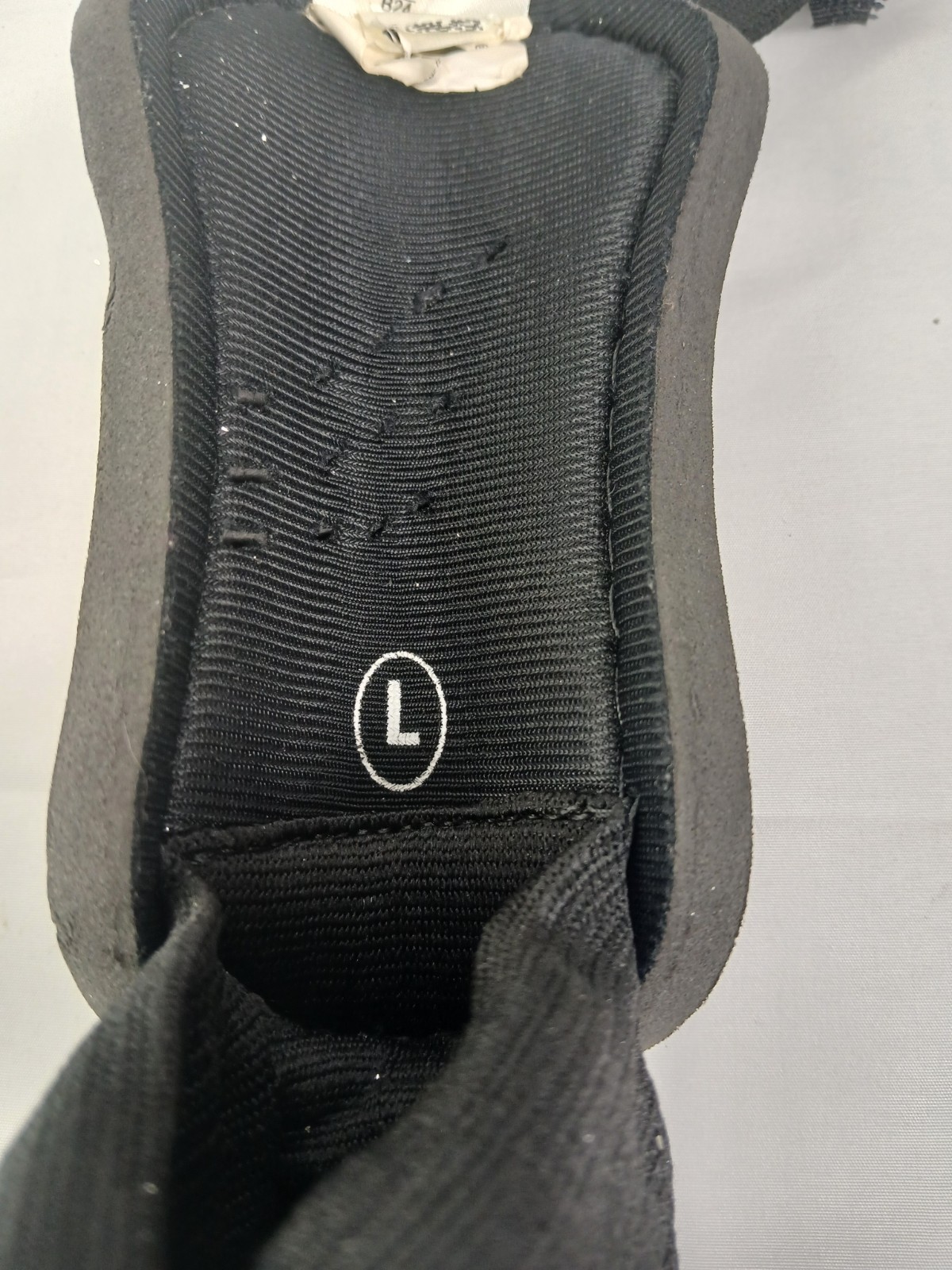 ADIDAS Boys PREDATOR REPLI SHINGUARDS SIze XS Adjustable