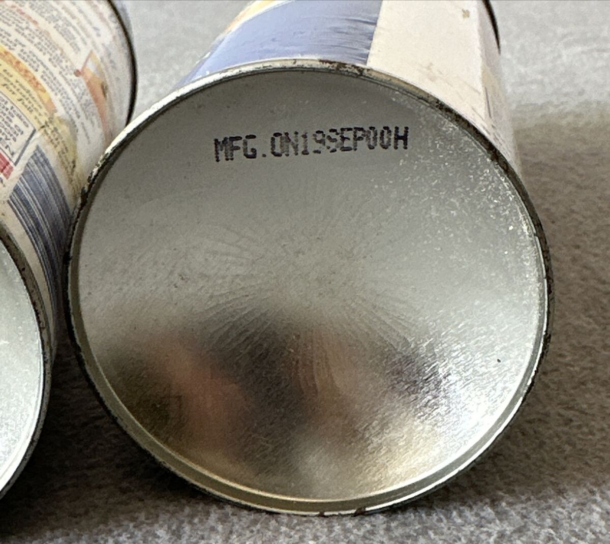 Faultless- Professional Formula, Heavy Starch, Vintage 22oz. 2000 exp date
