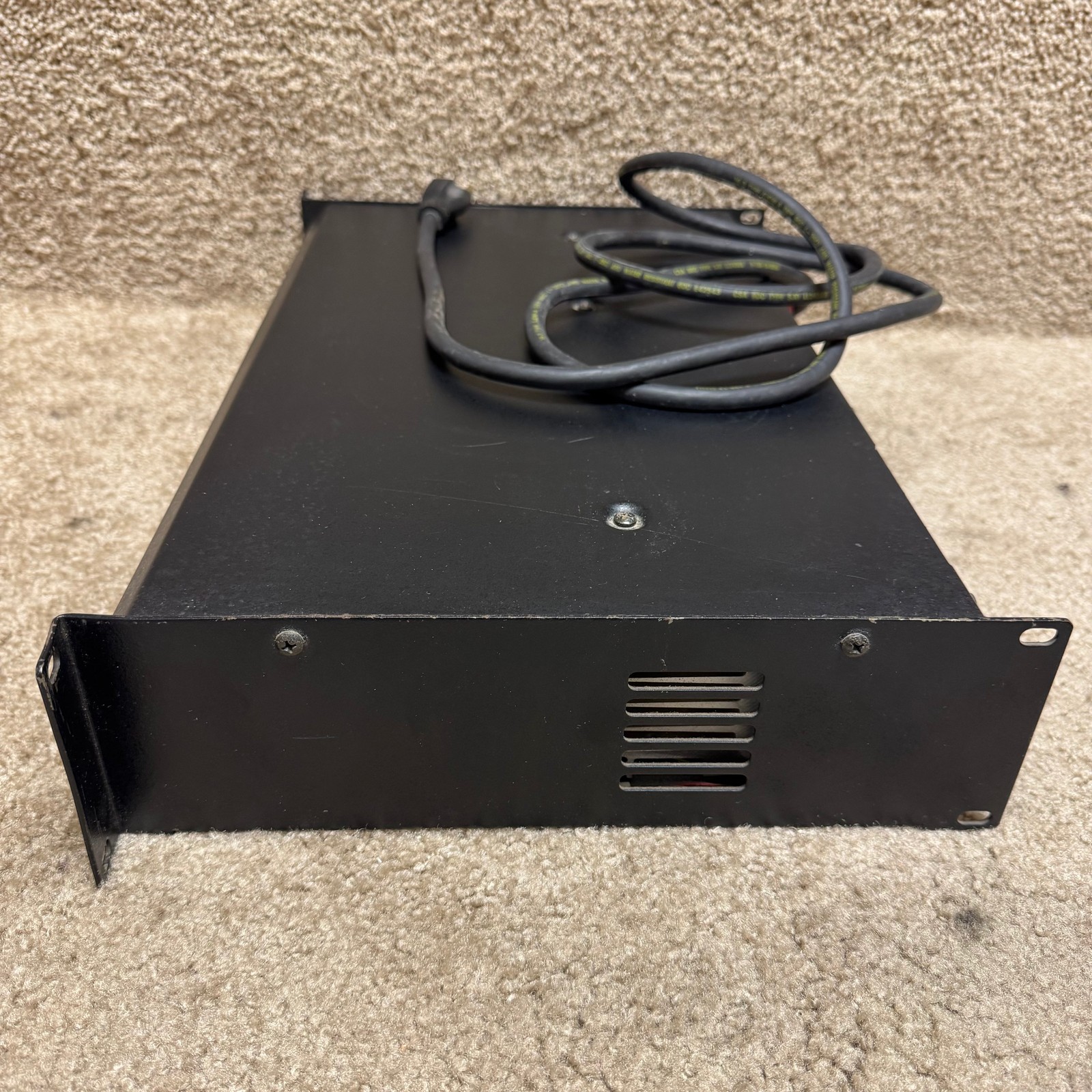 Crest Audio LA 601 Power Amp