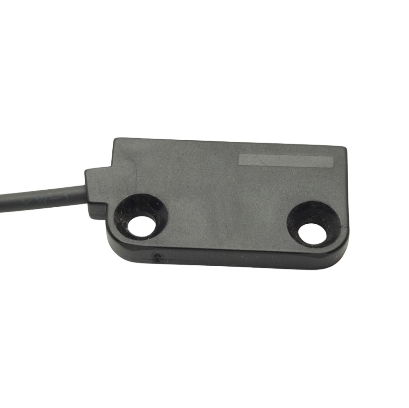 Omron E32-T16P Photoelectric Sensor, 11mm Range, Through Beam, Side Sensing