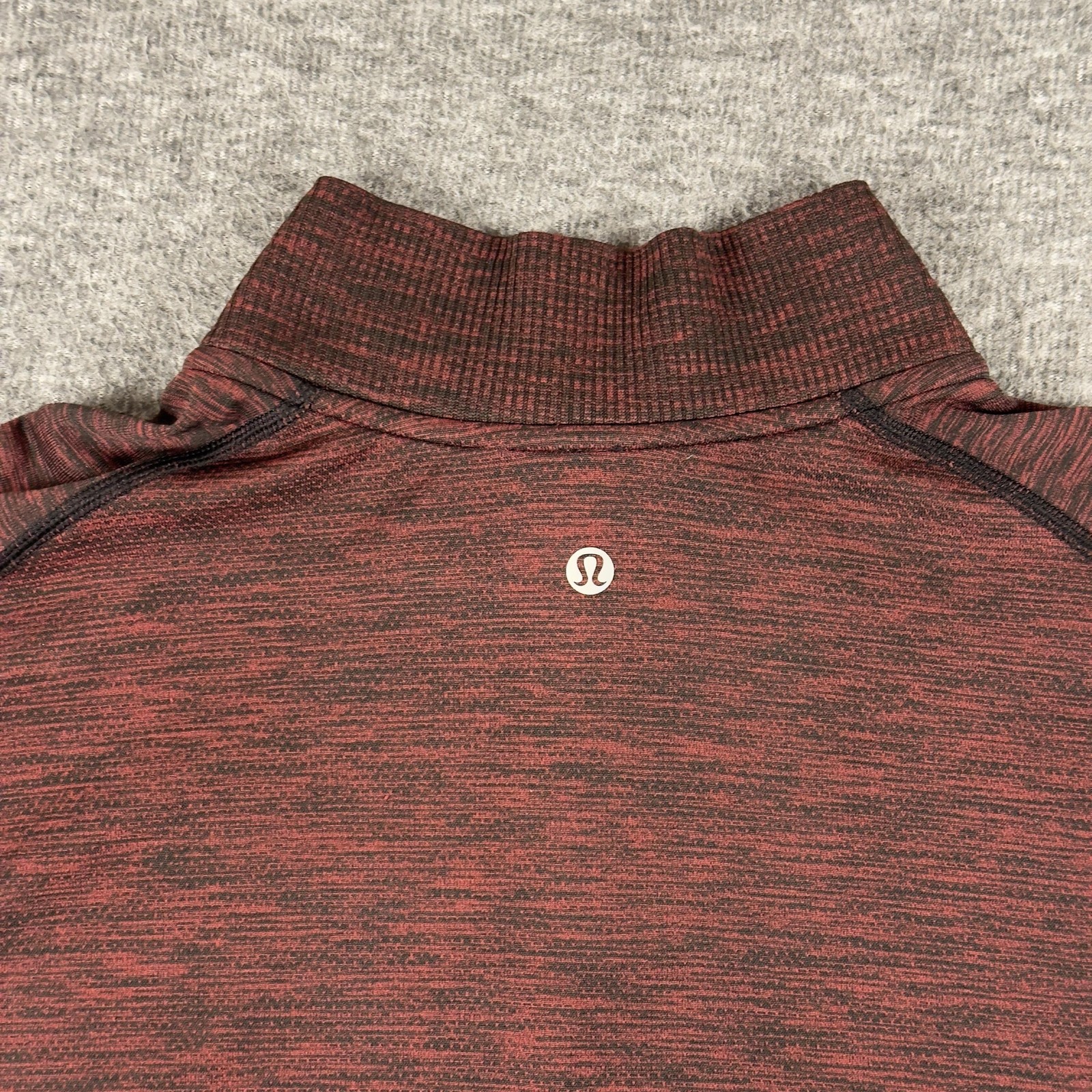 Lululemon Pullover Mens Large Red 1/4 Zip Long Sleeve Performance Athletic Top