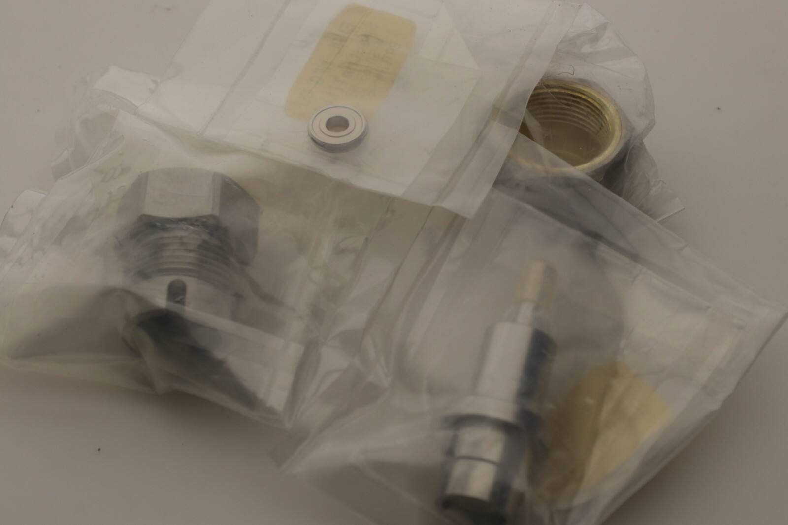PARKER VERIFLO 58-716-4TW2 High Purity Gas Valve Outlet Plug 44800011 543160