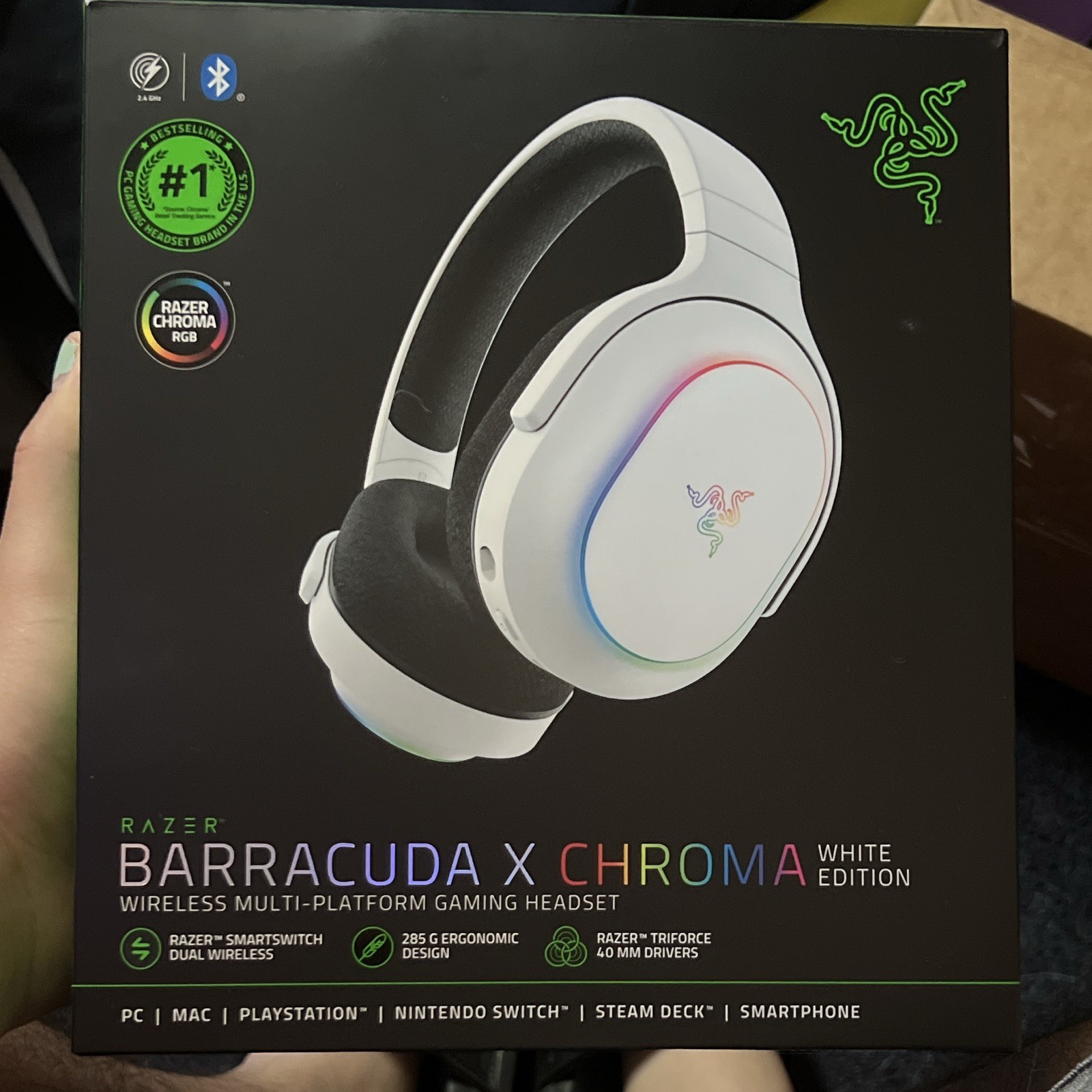 Razer Barracuda X Chroma Wireless RGB Gaming Headset White Detachable Boom Mic