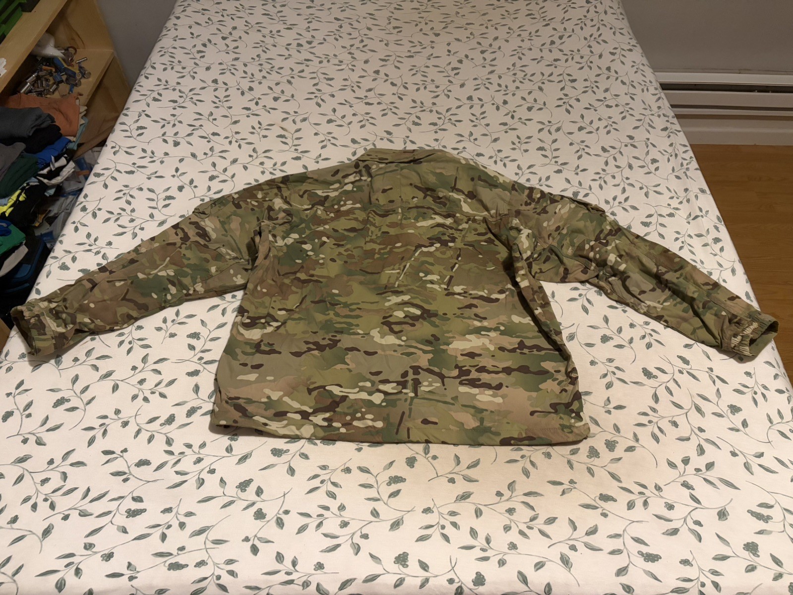 U.S. Army Multicam Soft Shell Cold Weather Jacket Size Large-Regular New