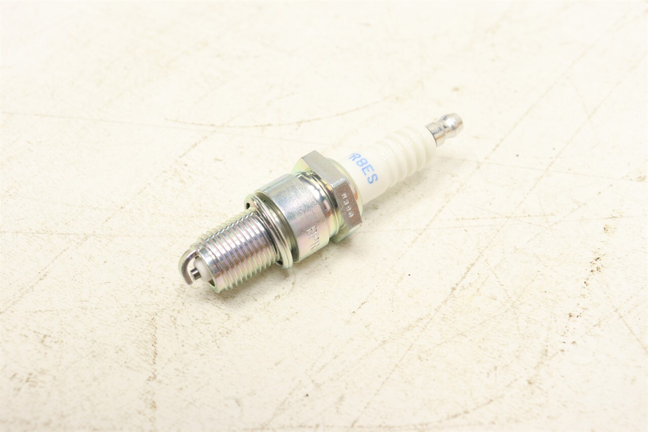 NGK Spark Plug BPR8ES 3923 #1 41087