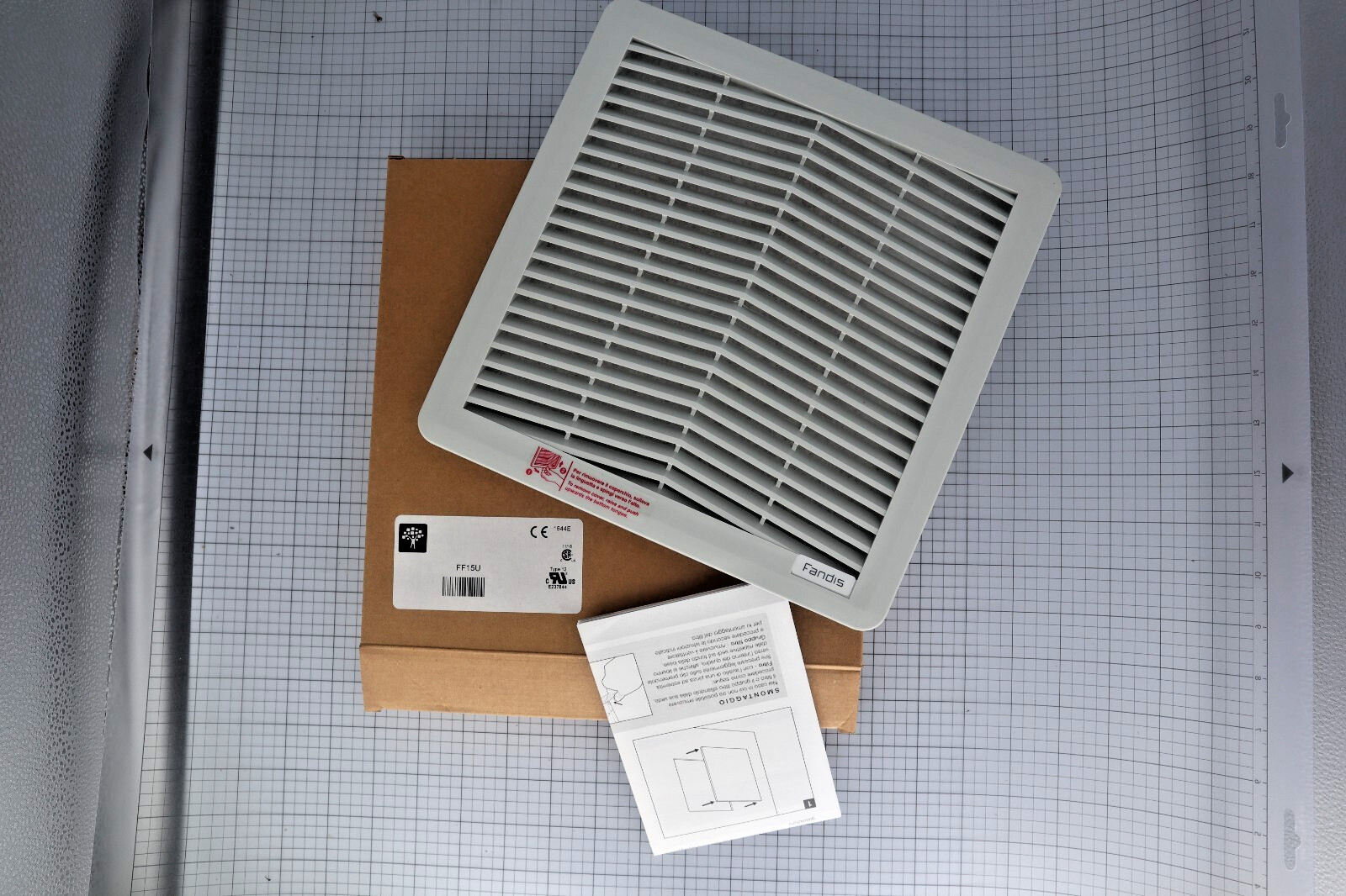 *New in Box* Fandis FF15U FF Series Exhaust Filter Fan Replacement Side Mounted