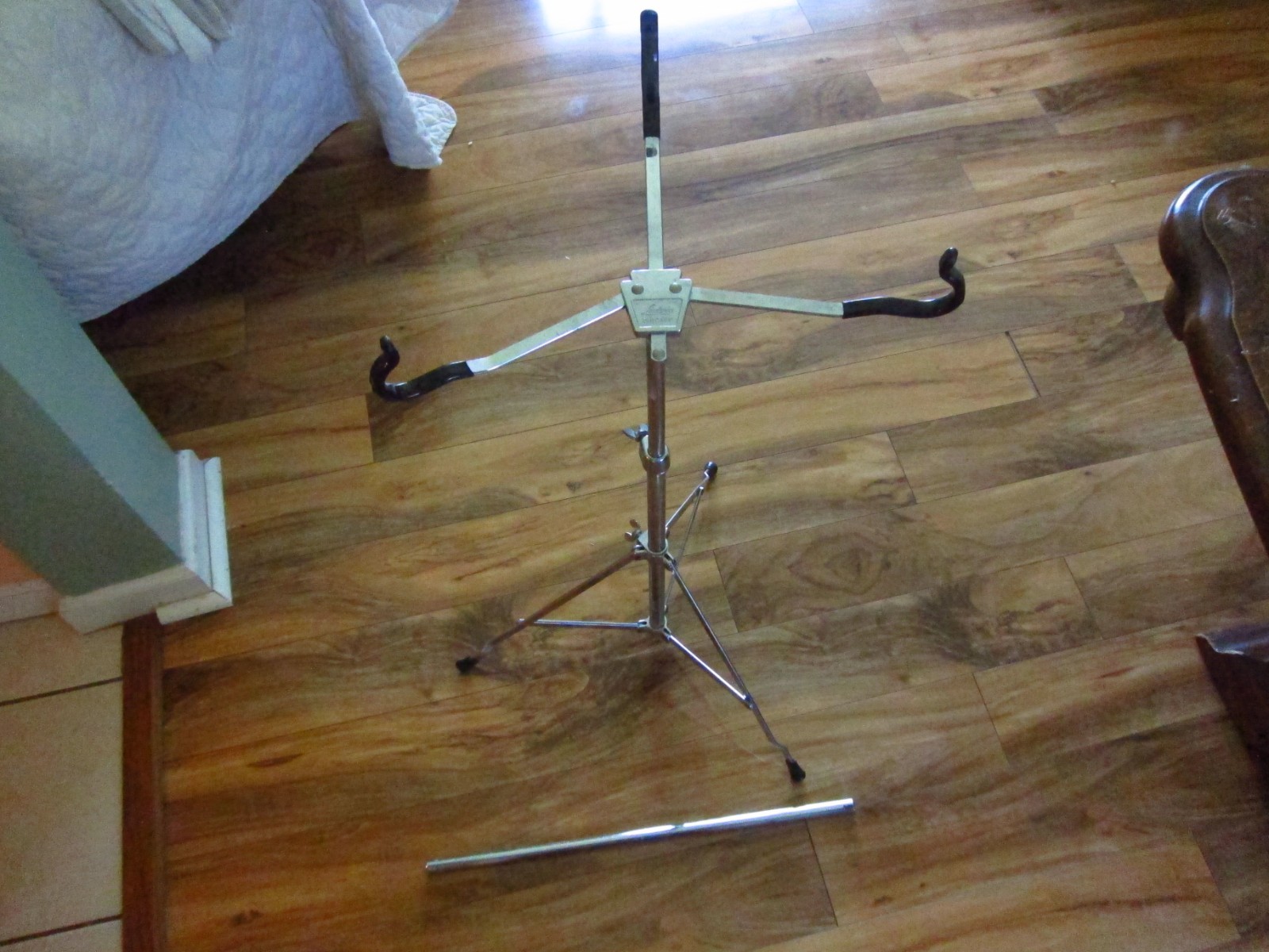 LUDWIG Snare Stand Flat Base Drum-Hardware Chrome Adjustable Classic Percussion