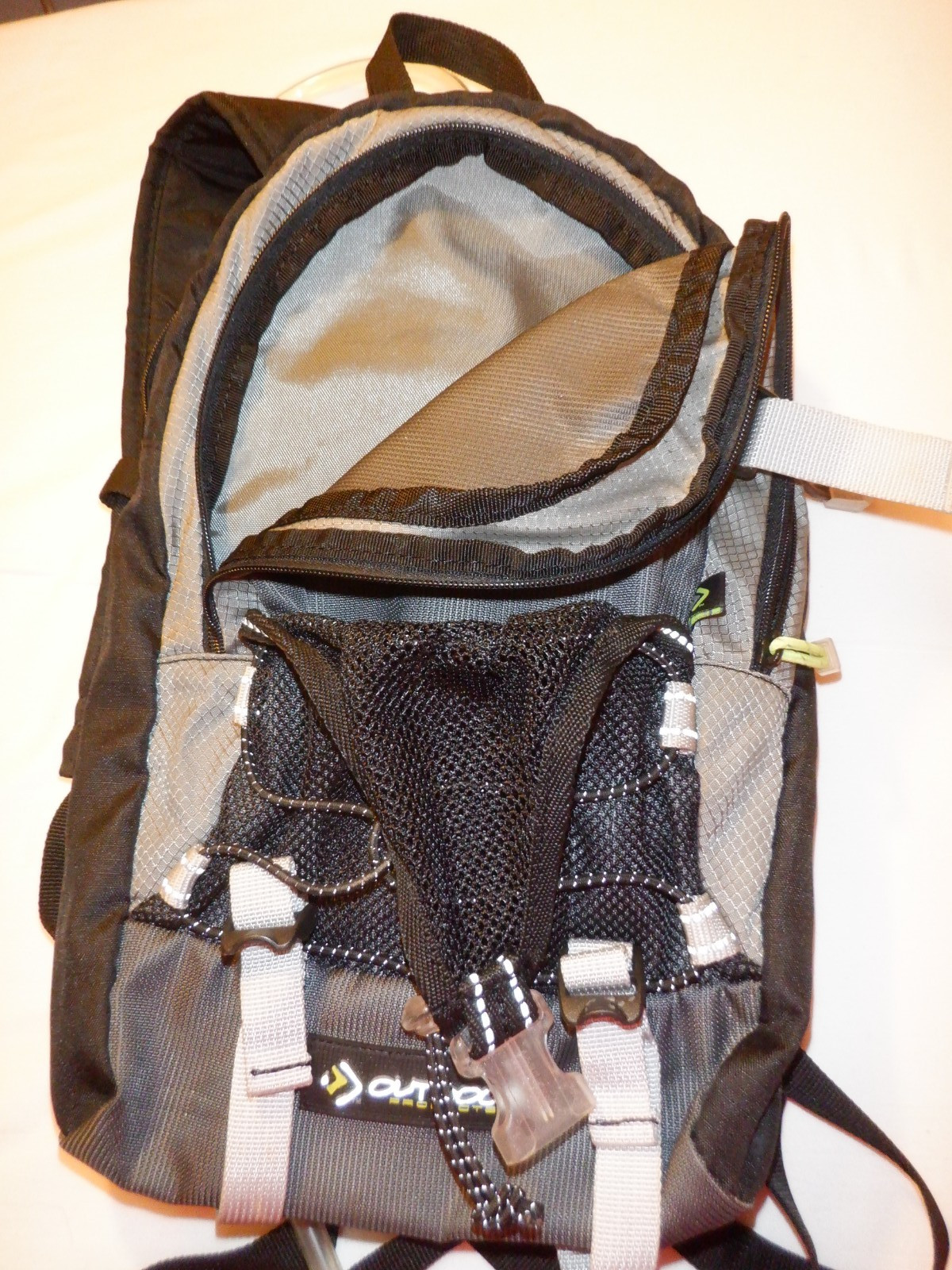 Outdoor Products Hydration Pack 2 Liter Black/Grey Multiple Pockets