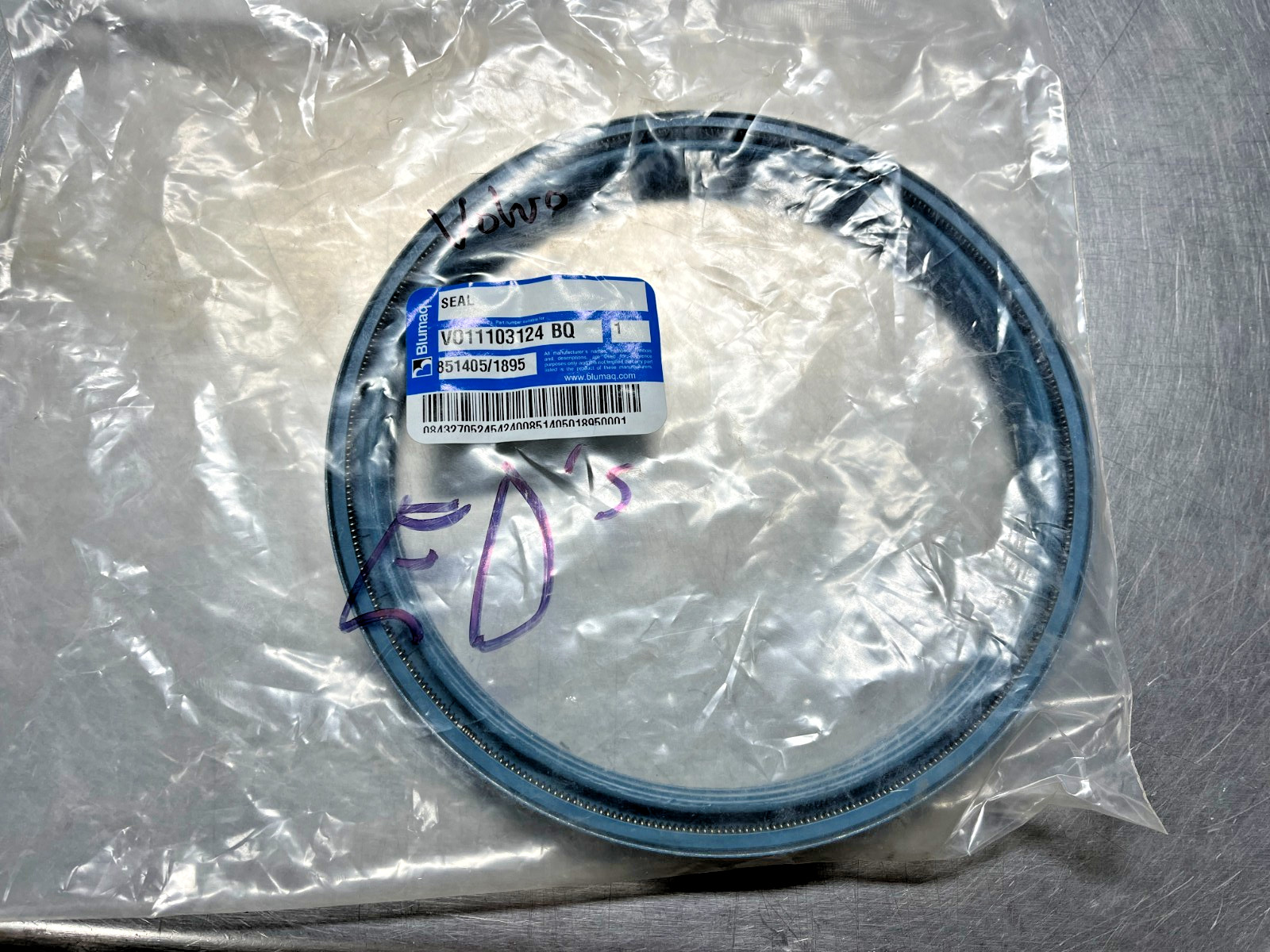11103124   Volvo   SEAL   1110-3124 , VOE11103124