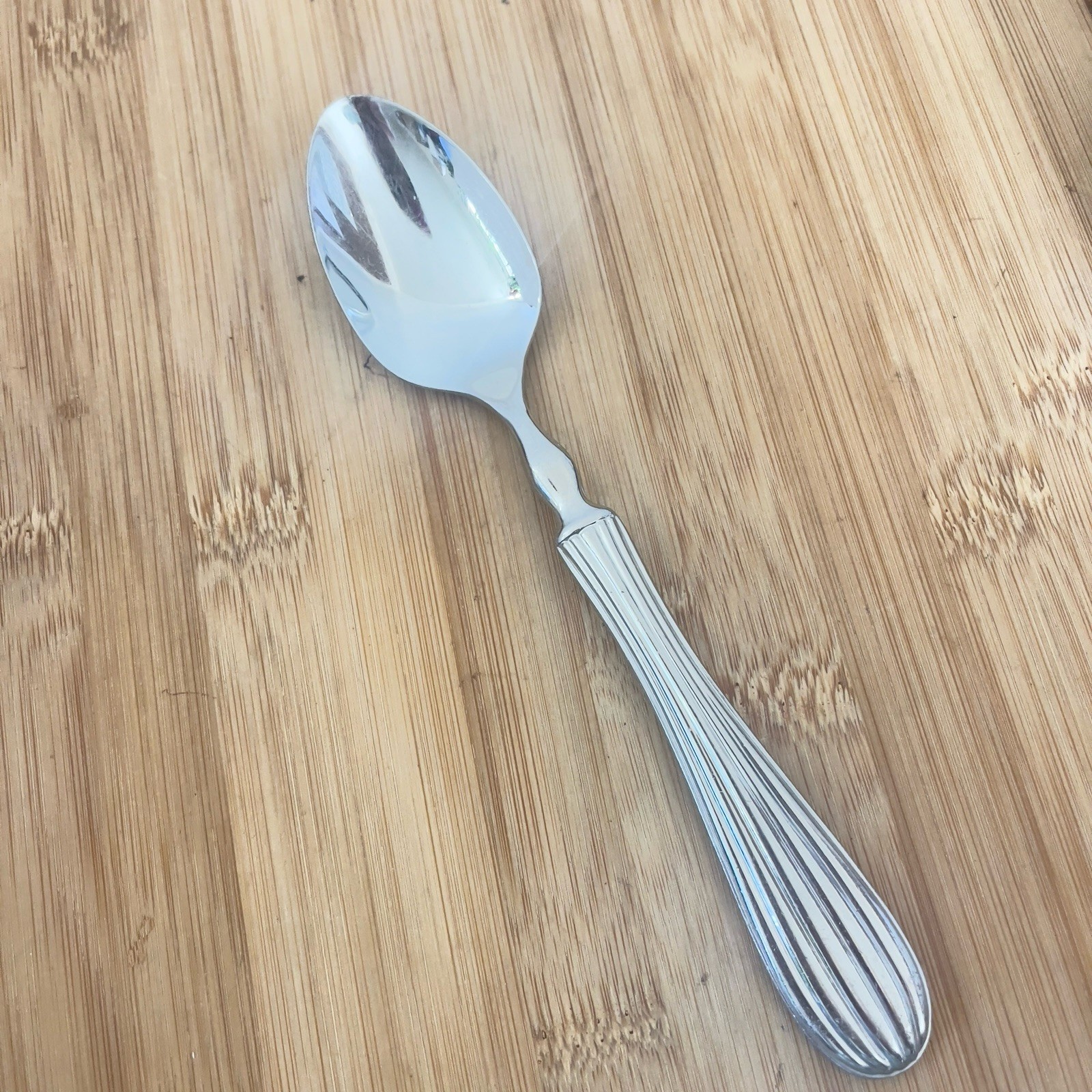 Pfaltzgraff 18/10 Stainless Ridges KAYLA Round Tip TEASPOON 7 1/8"