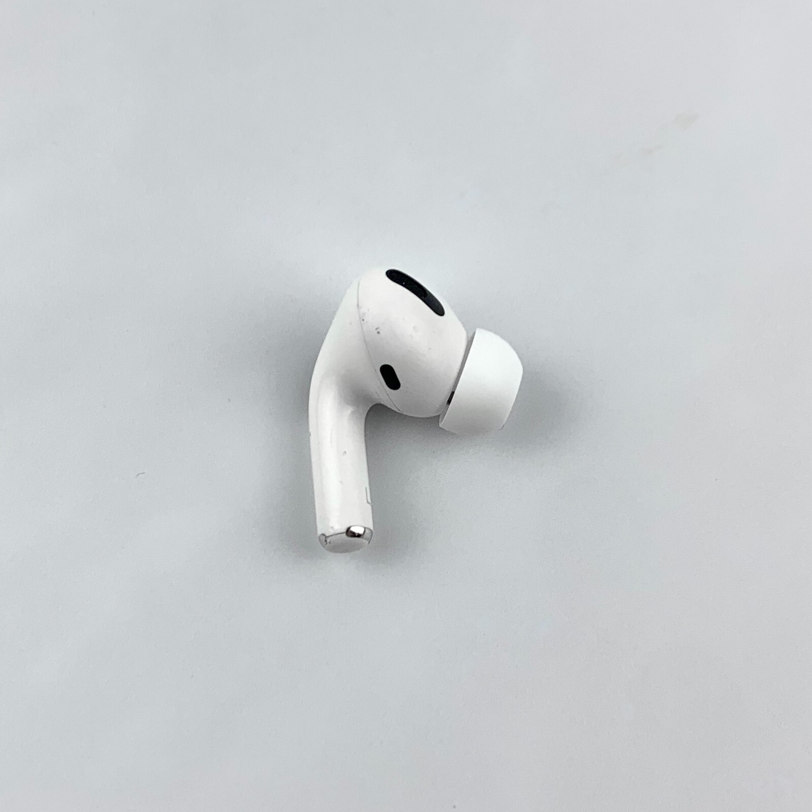 Apple AirPods Pro 1st Gen Replacement AirPod LEFT Side Only Model 2084
