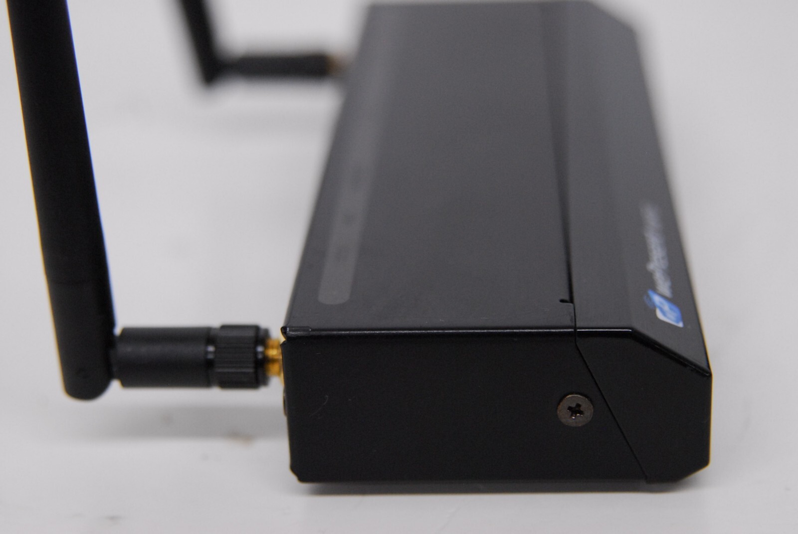 wePresent WiPG-1000 Wireless Interactive Presentation Gateway